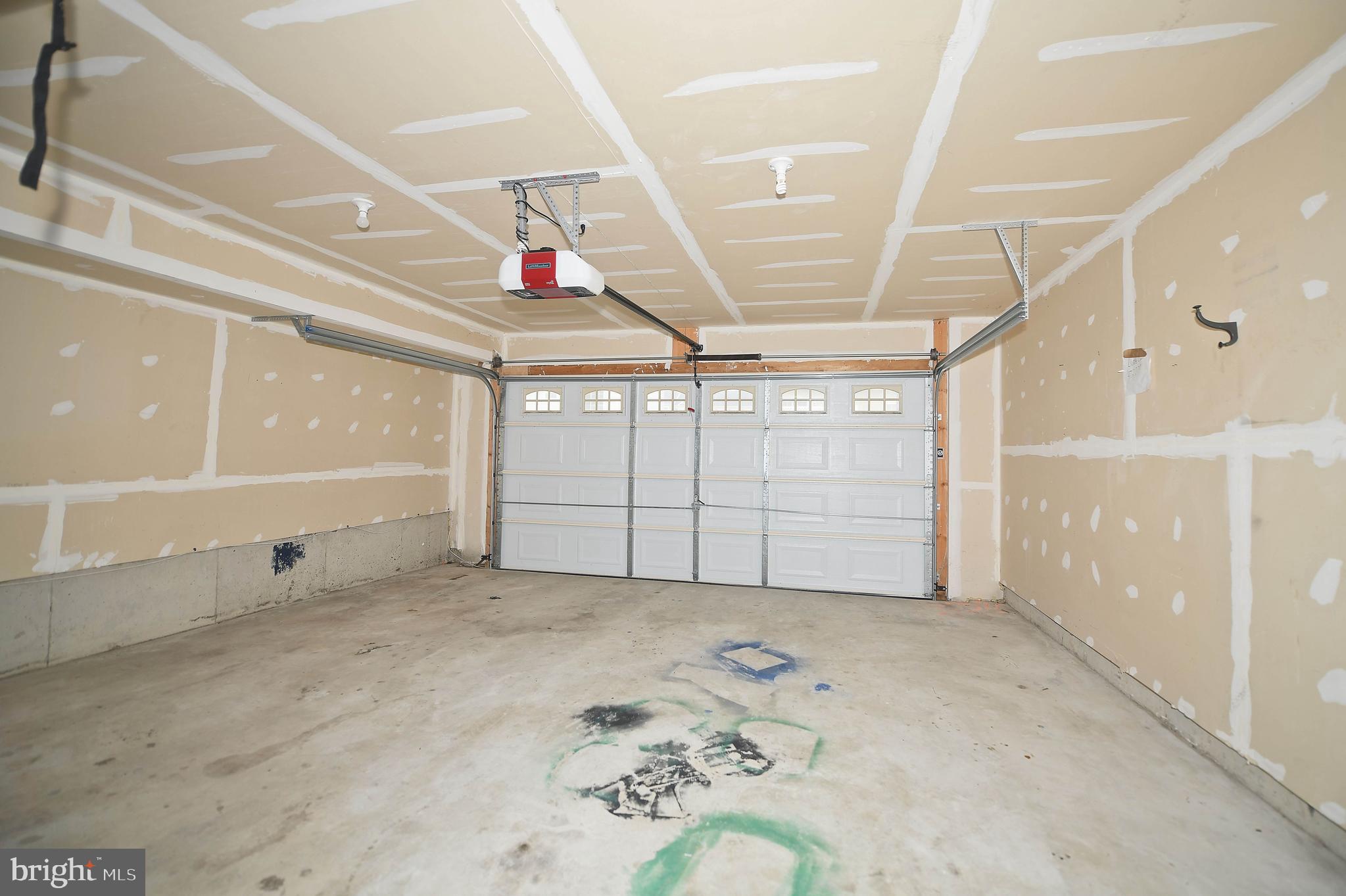 MAGNOLIA LANDING - Residential