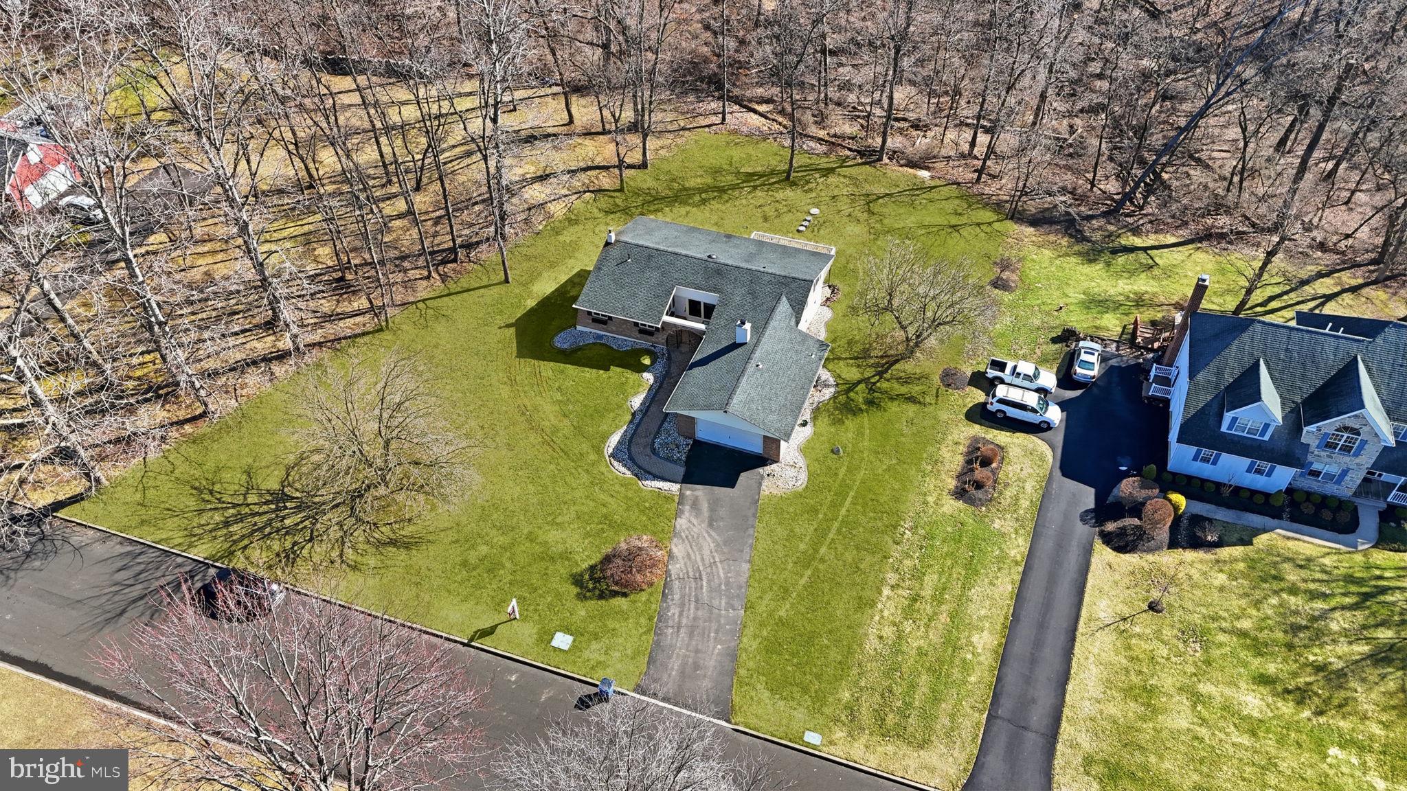 MOUNT EYRE MANOR - Residential