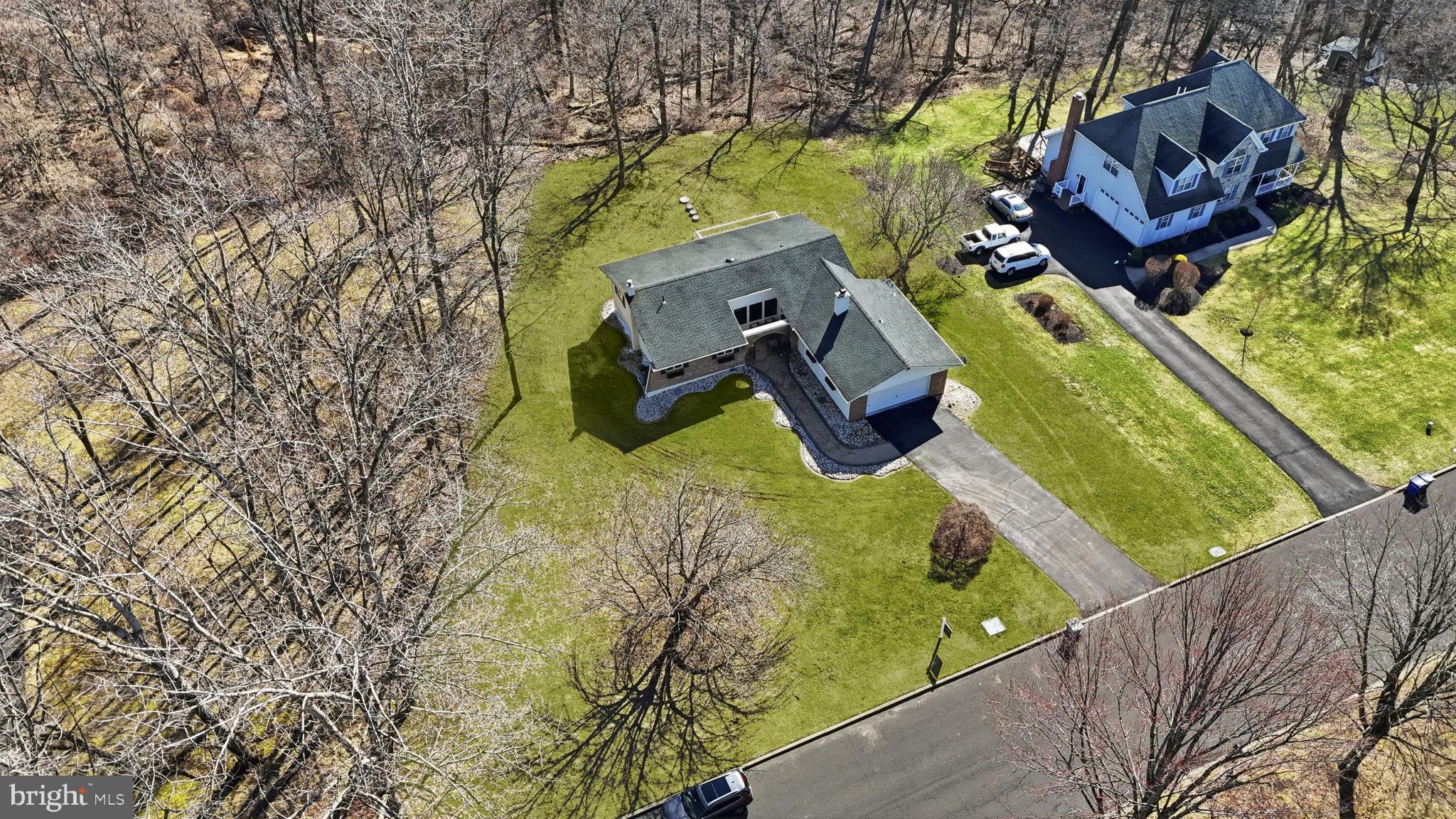 MOUNT EYRE MANOR - Residential