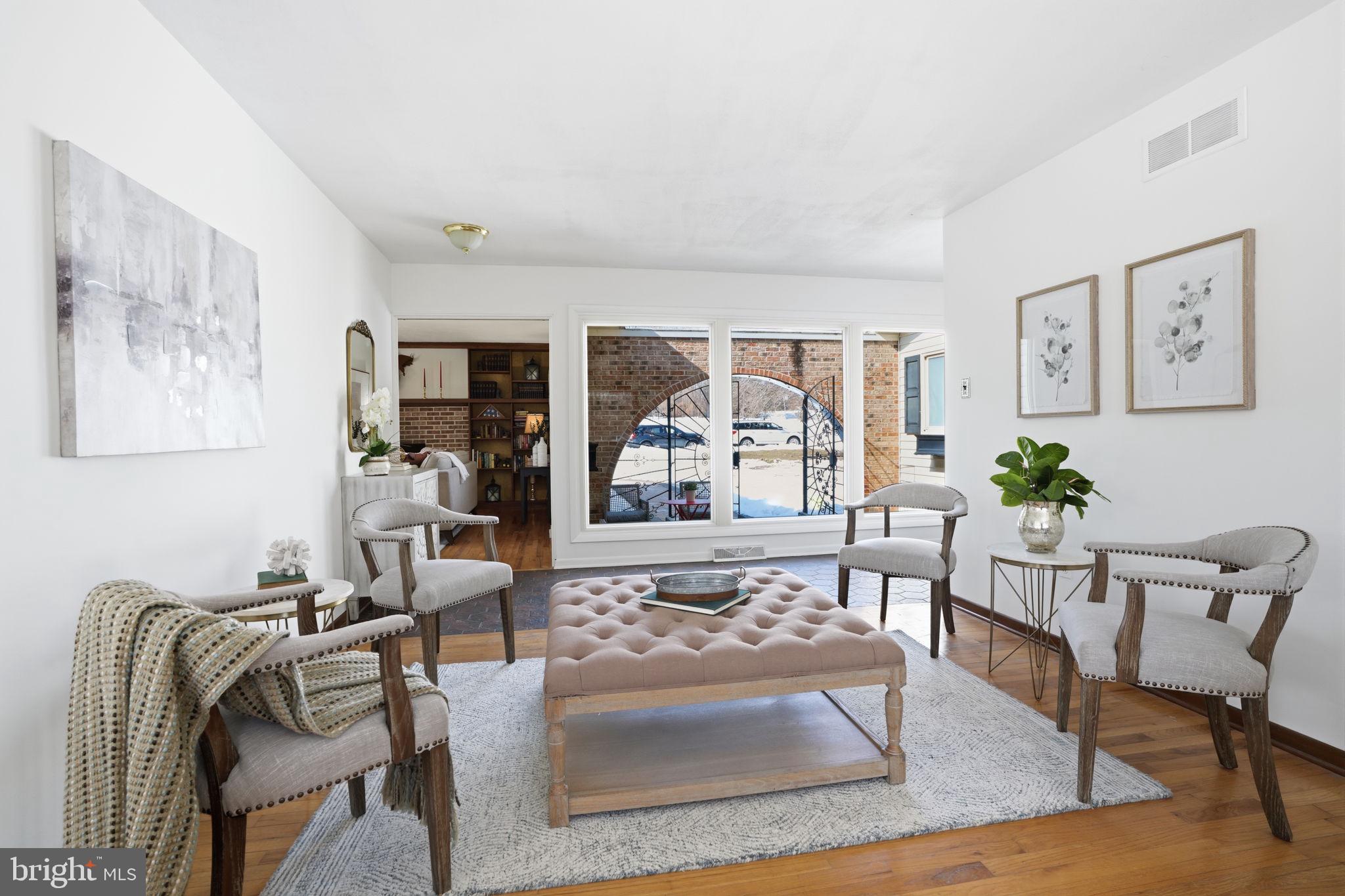 MOUNT EYRE MANOR - Residential