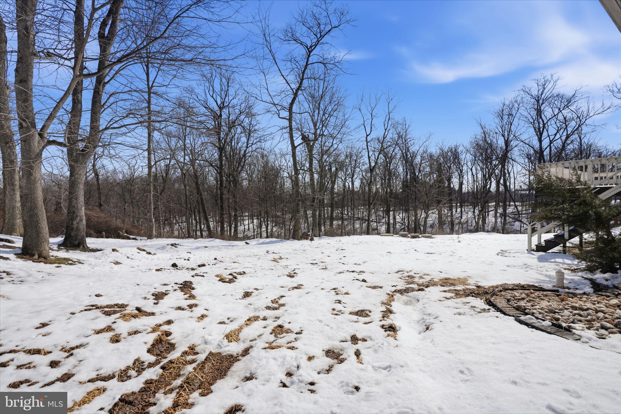 MOUNT EYRE MANOR - Residential