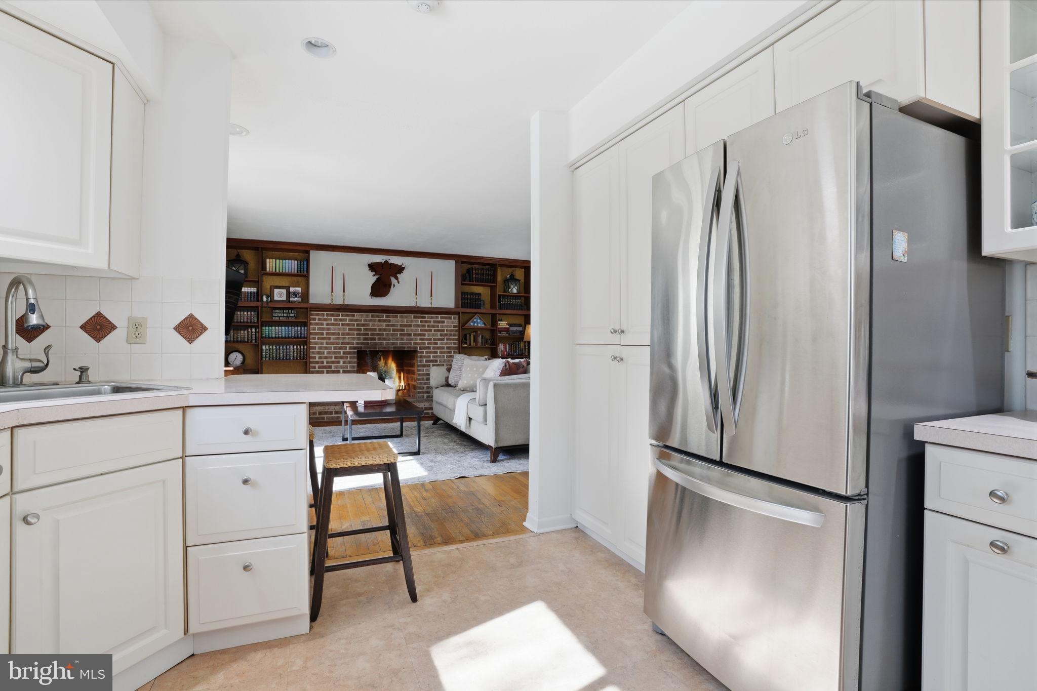 MOUNT EYRE MANOR - Residential