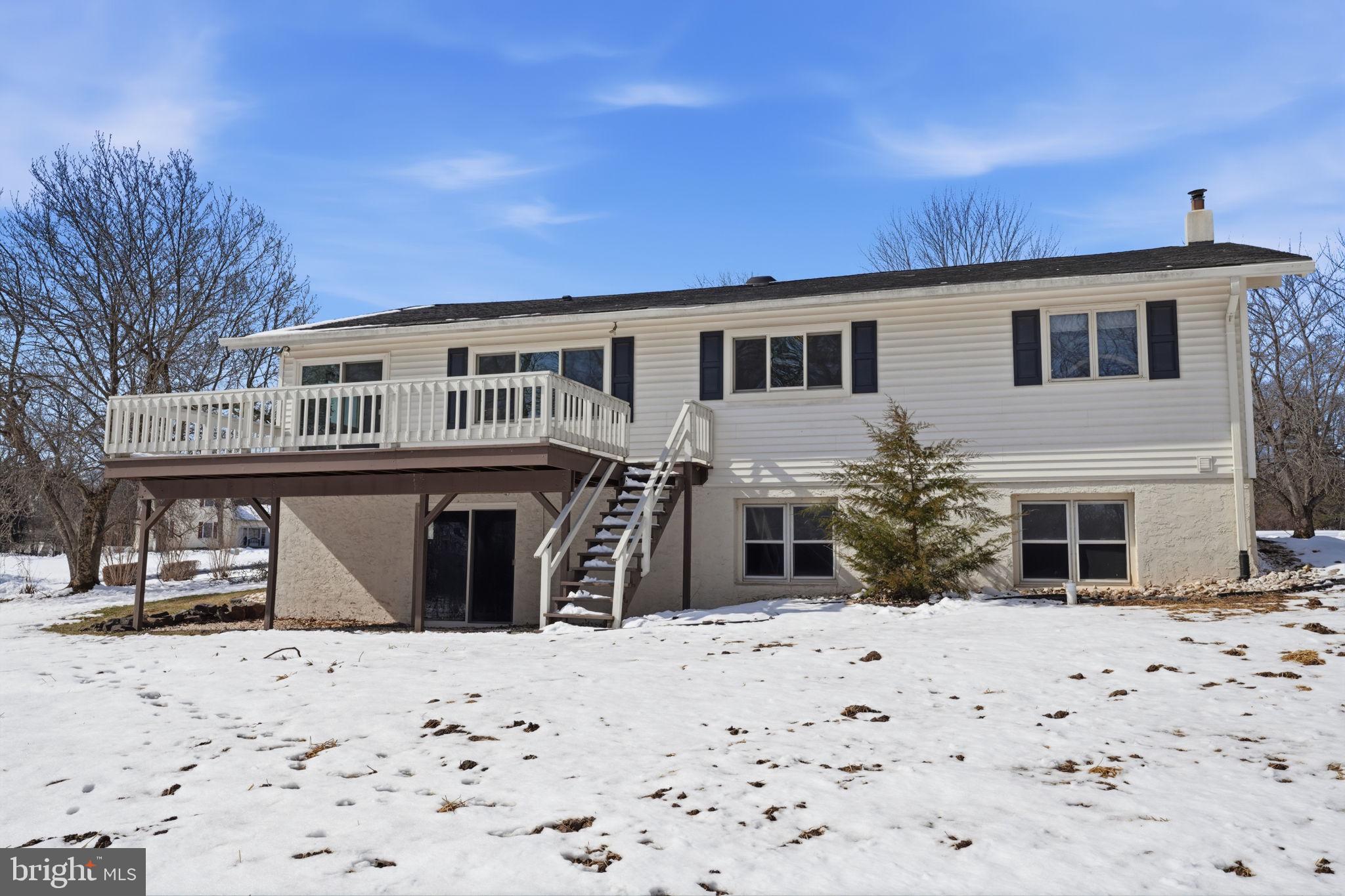 MOUNT EYRE MANOR - Residential