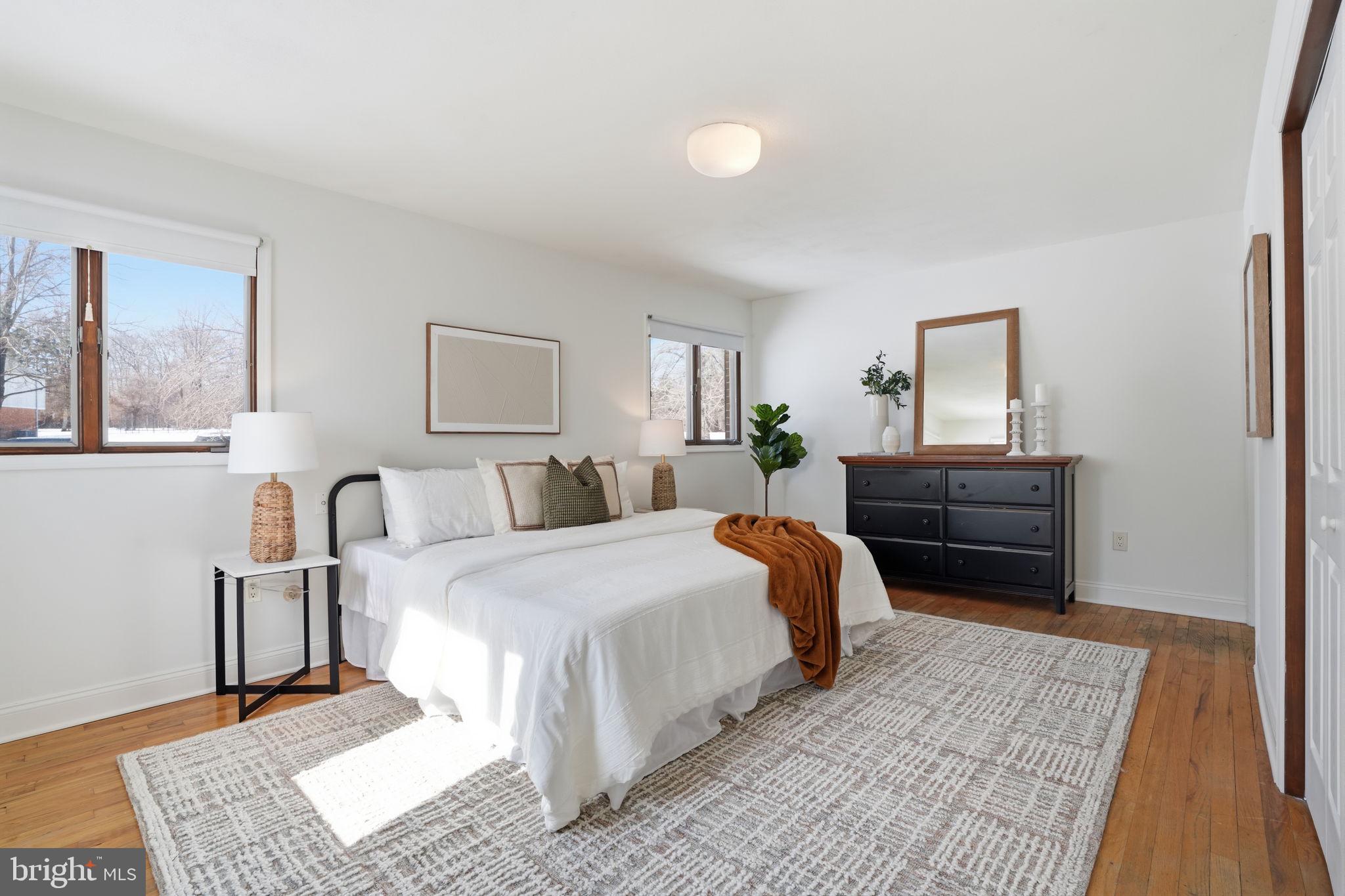 MOUNT EYRE MANOR - Residential