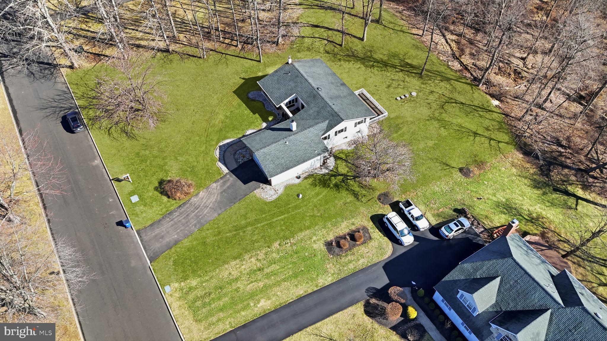 MOUNT EYRE MANOR - Residential