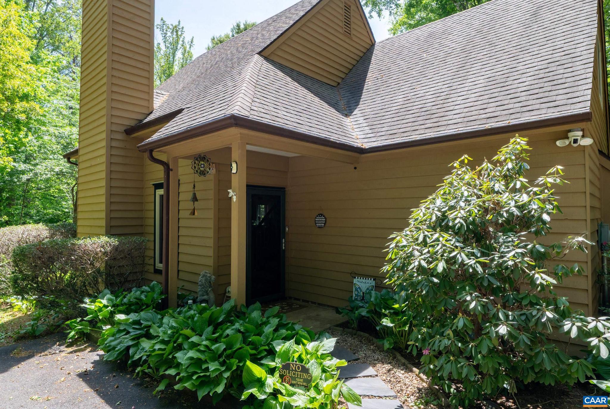 352 DANIELS RD