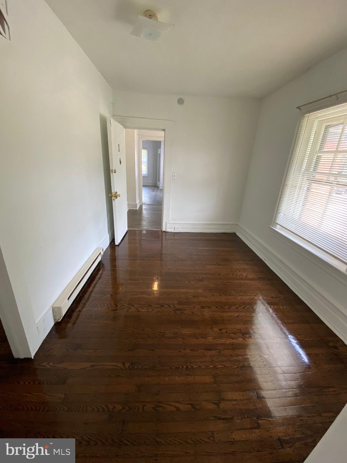 FRANKFORD - Residential Lease