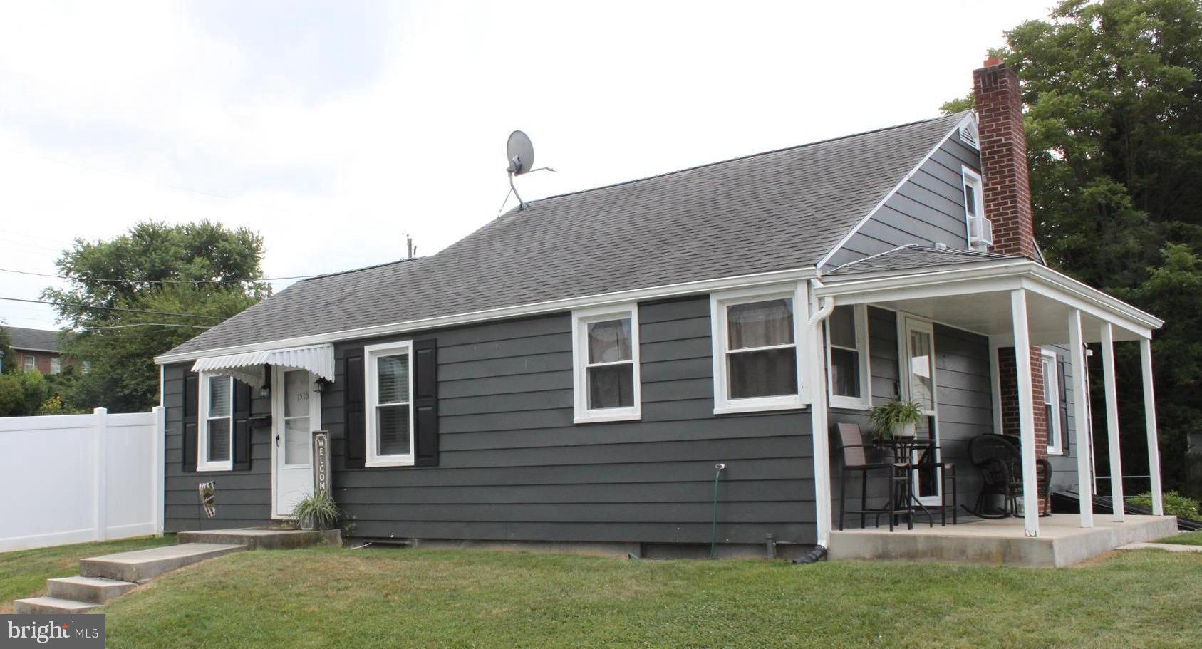 1516 HIGHLAND TERRACE