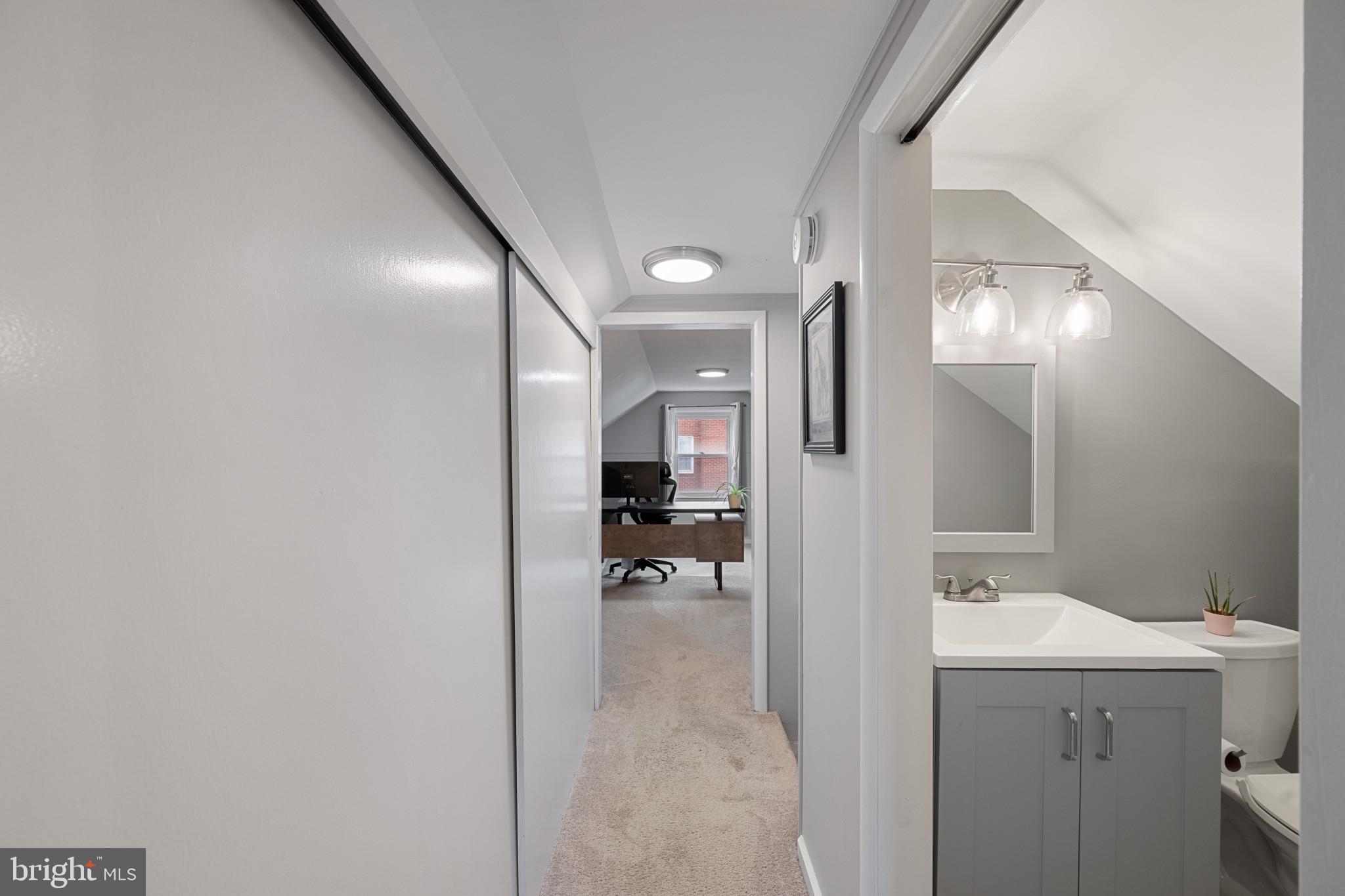 PINE KNOLL - Residential