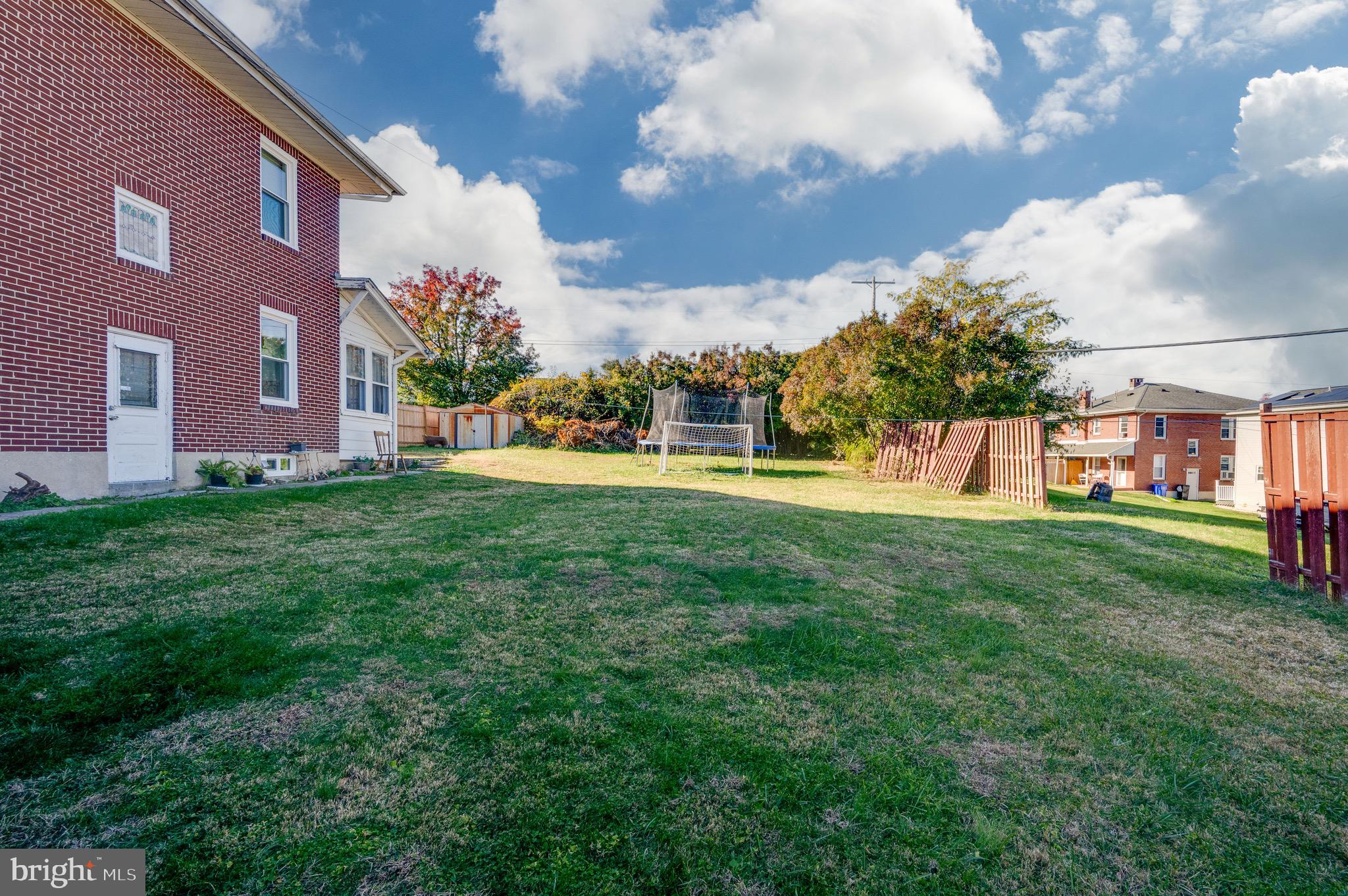 MILLMONT - Residential