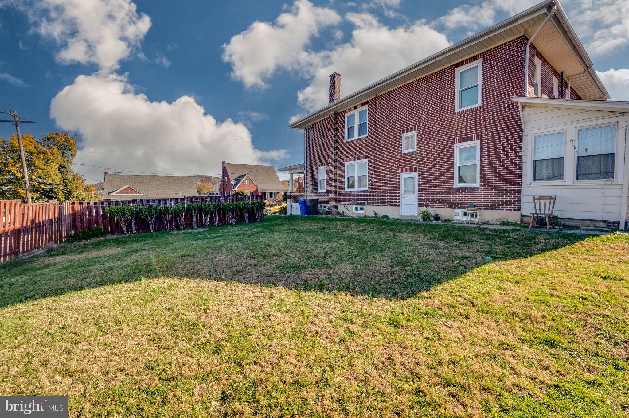 MILLMONT - Residential