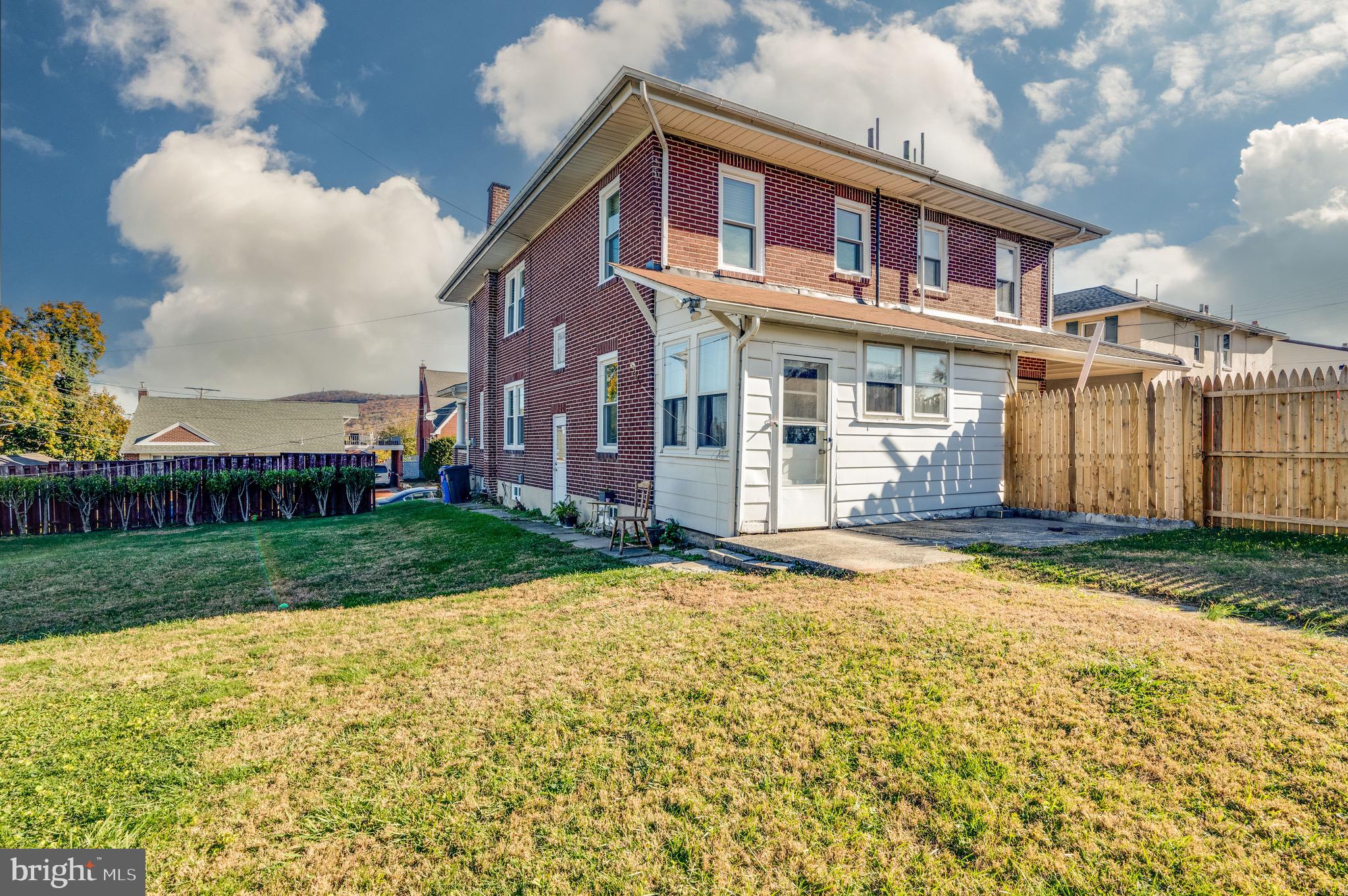 MILLMONT - Residential