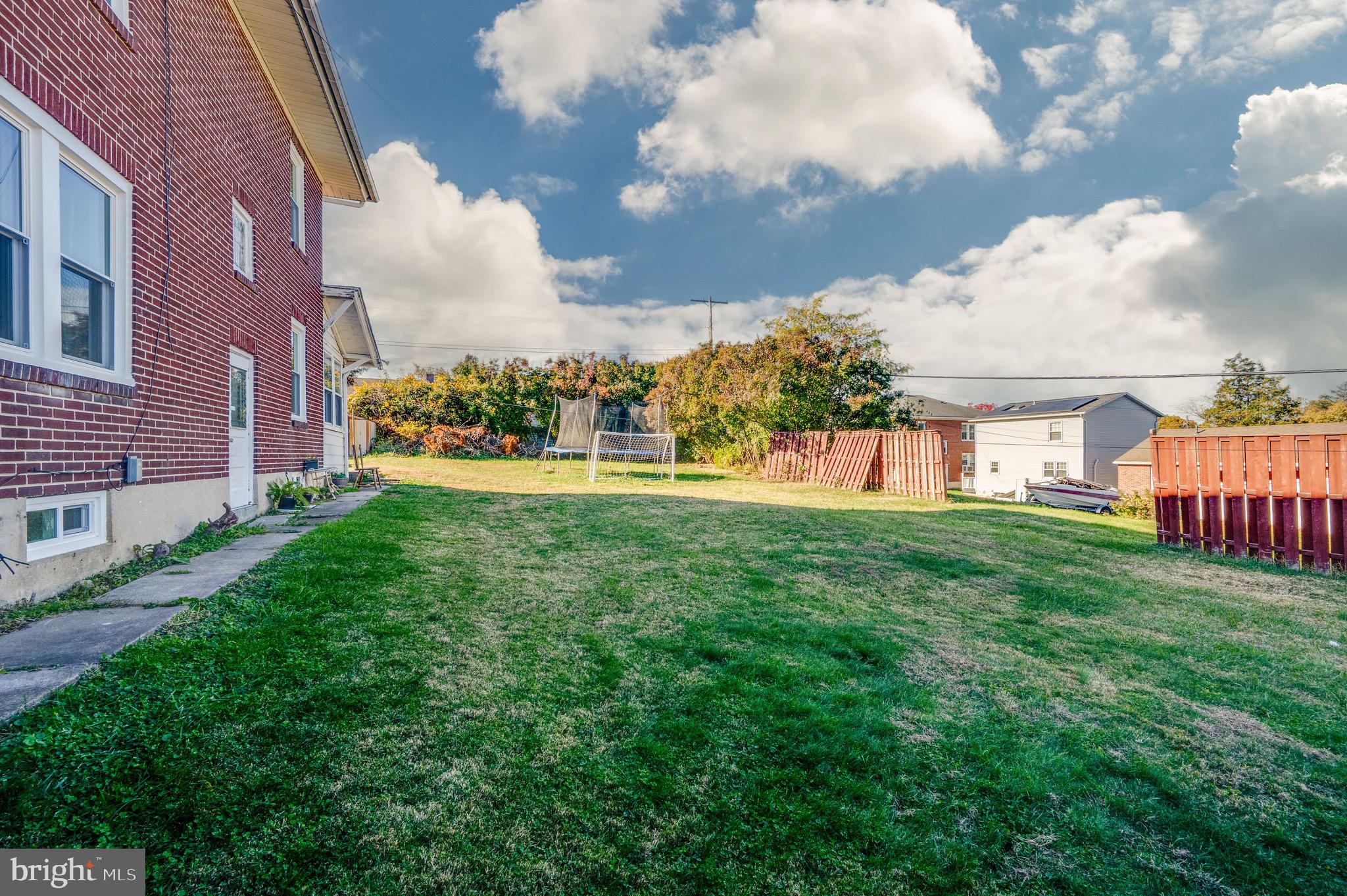 MILLMONT - Residential