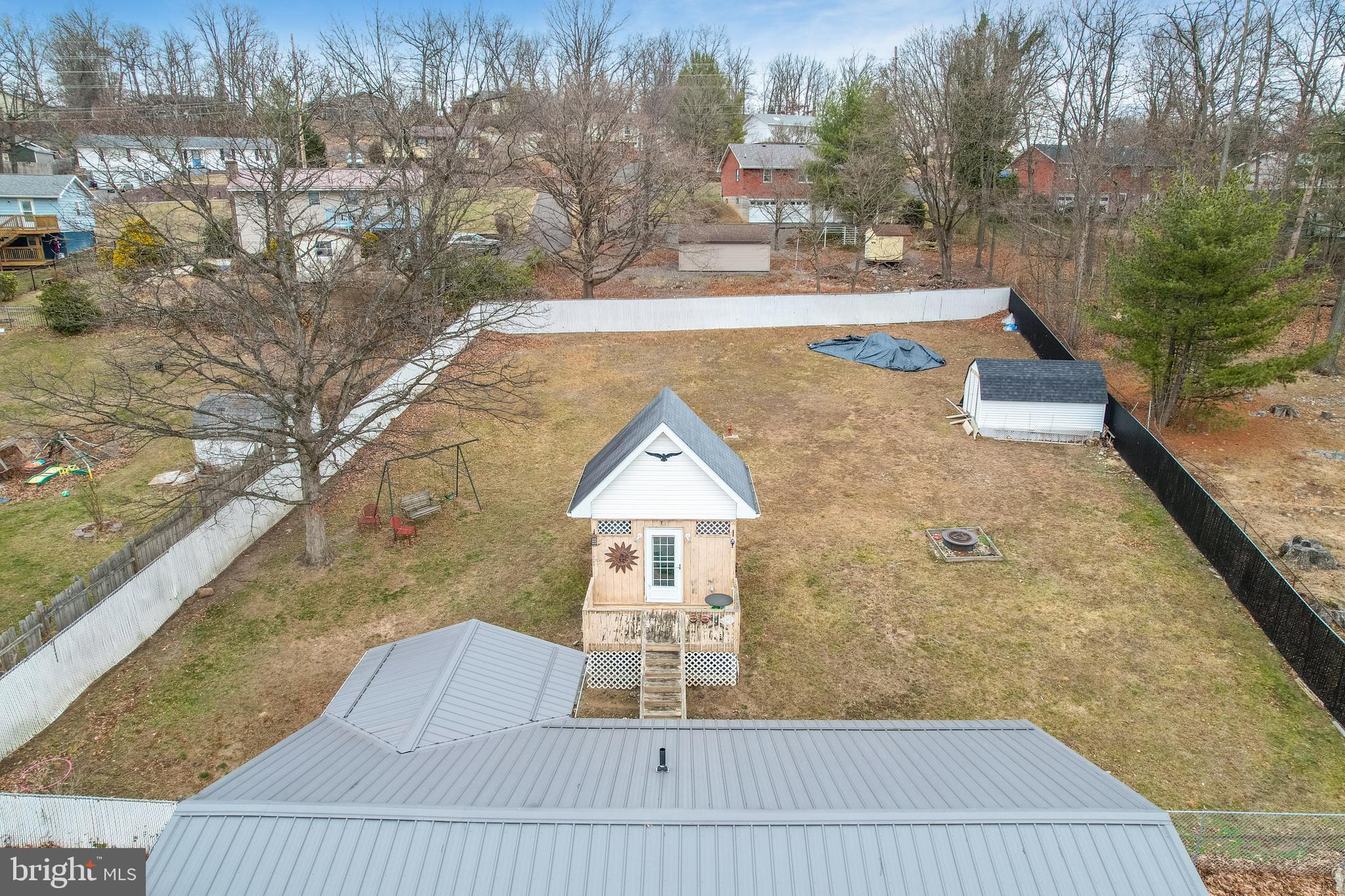 AMCELLE ACRES - Residential