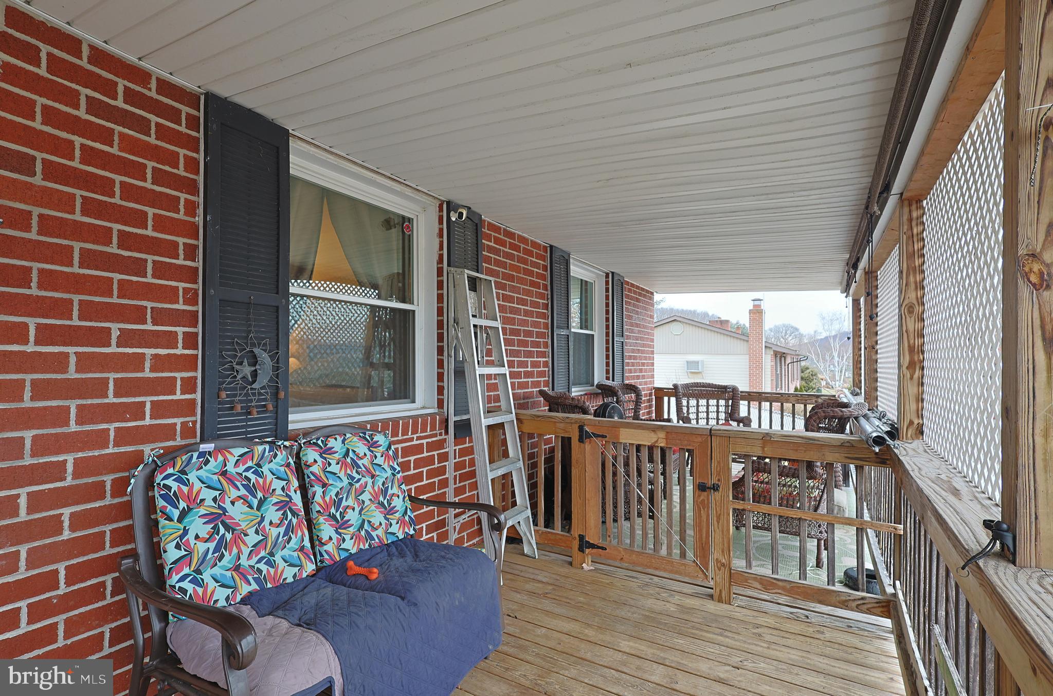 AMCELLE ACRES - Residential