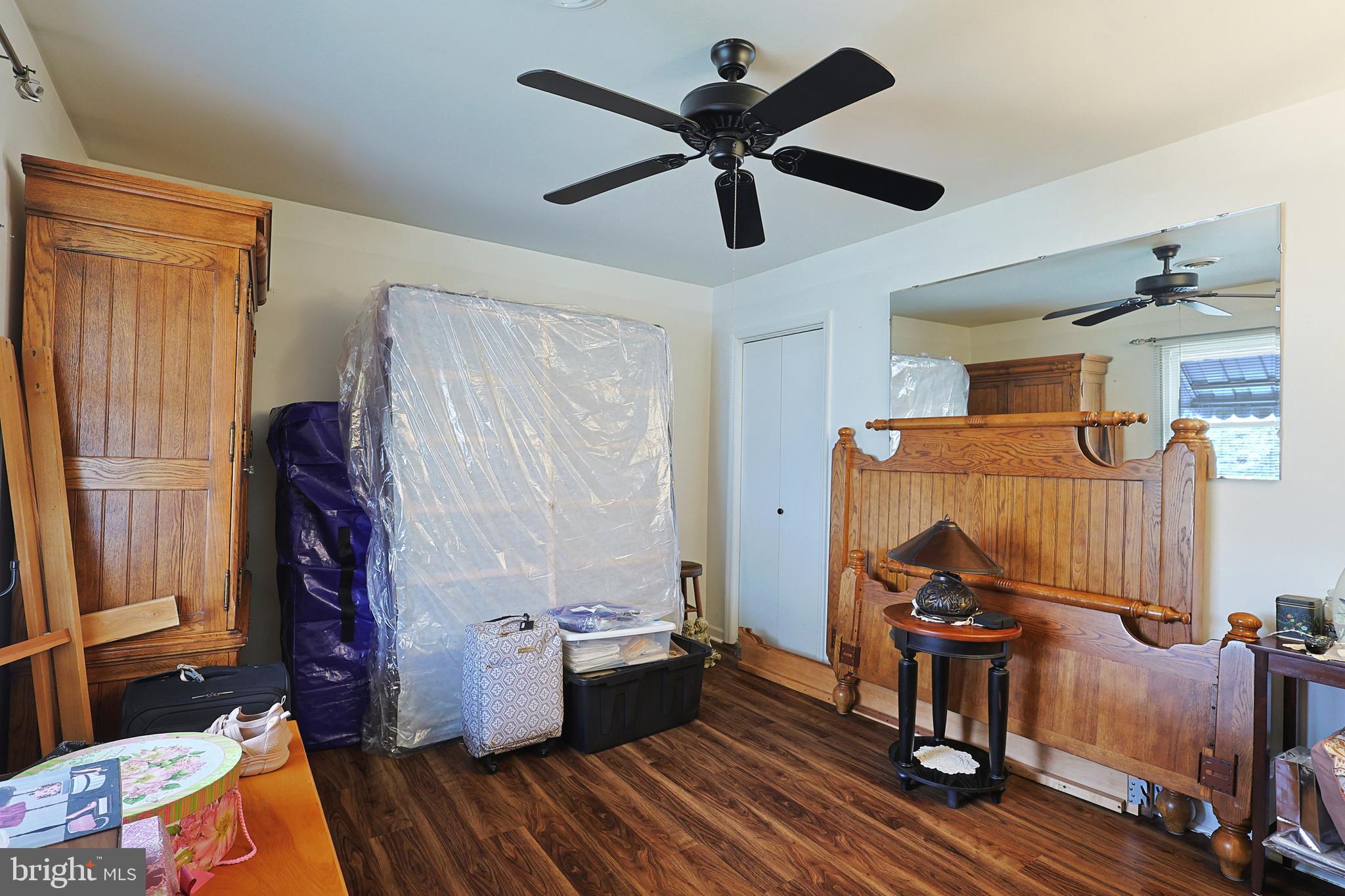 AMCELLE ACRES - Residential