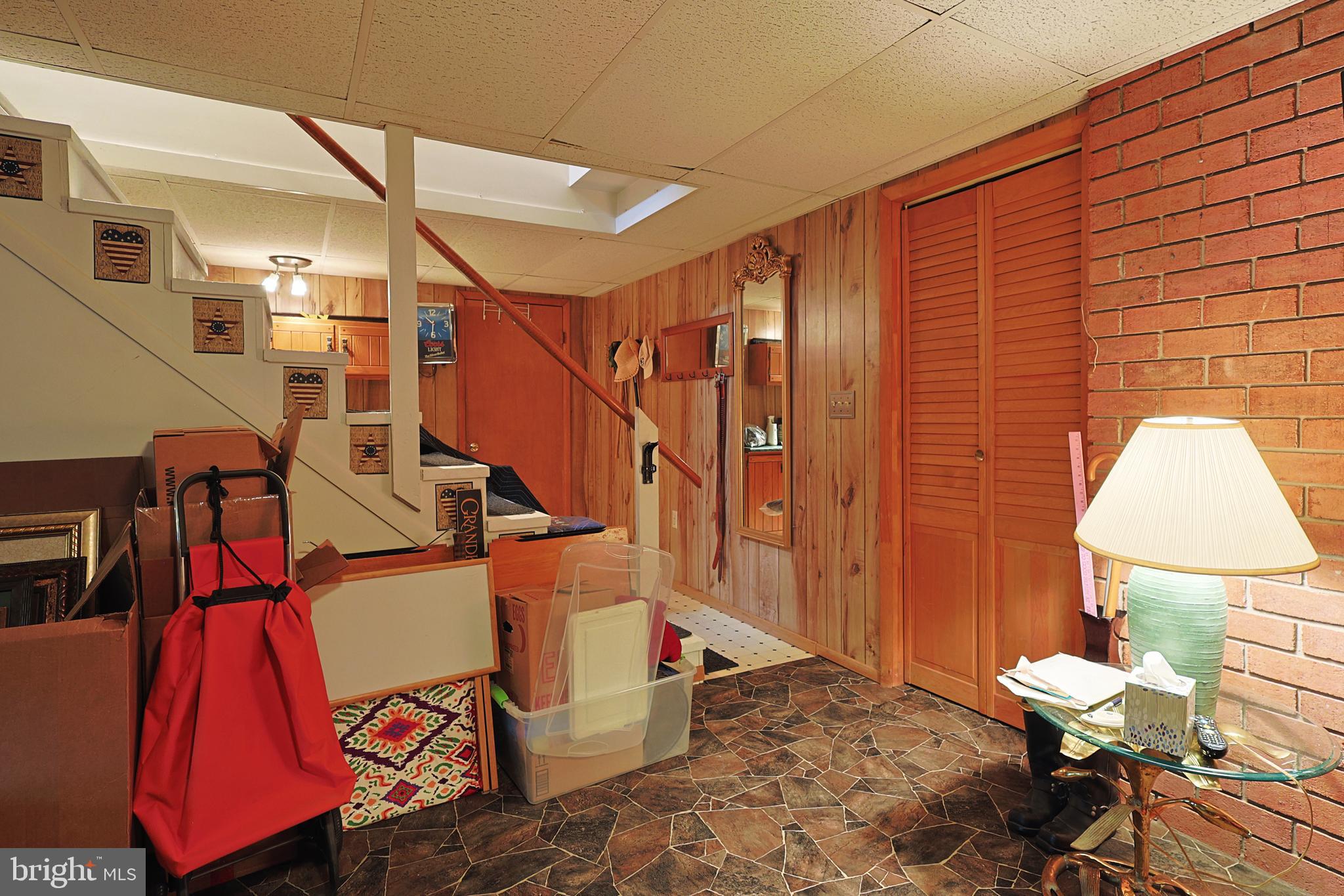 AMCELLE ACRES - Residential