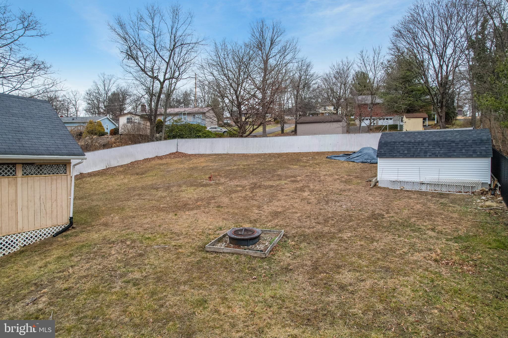 AMCELLE ACRES - Residential