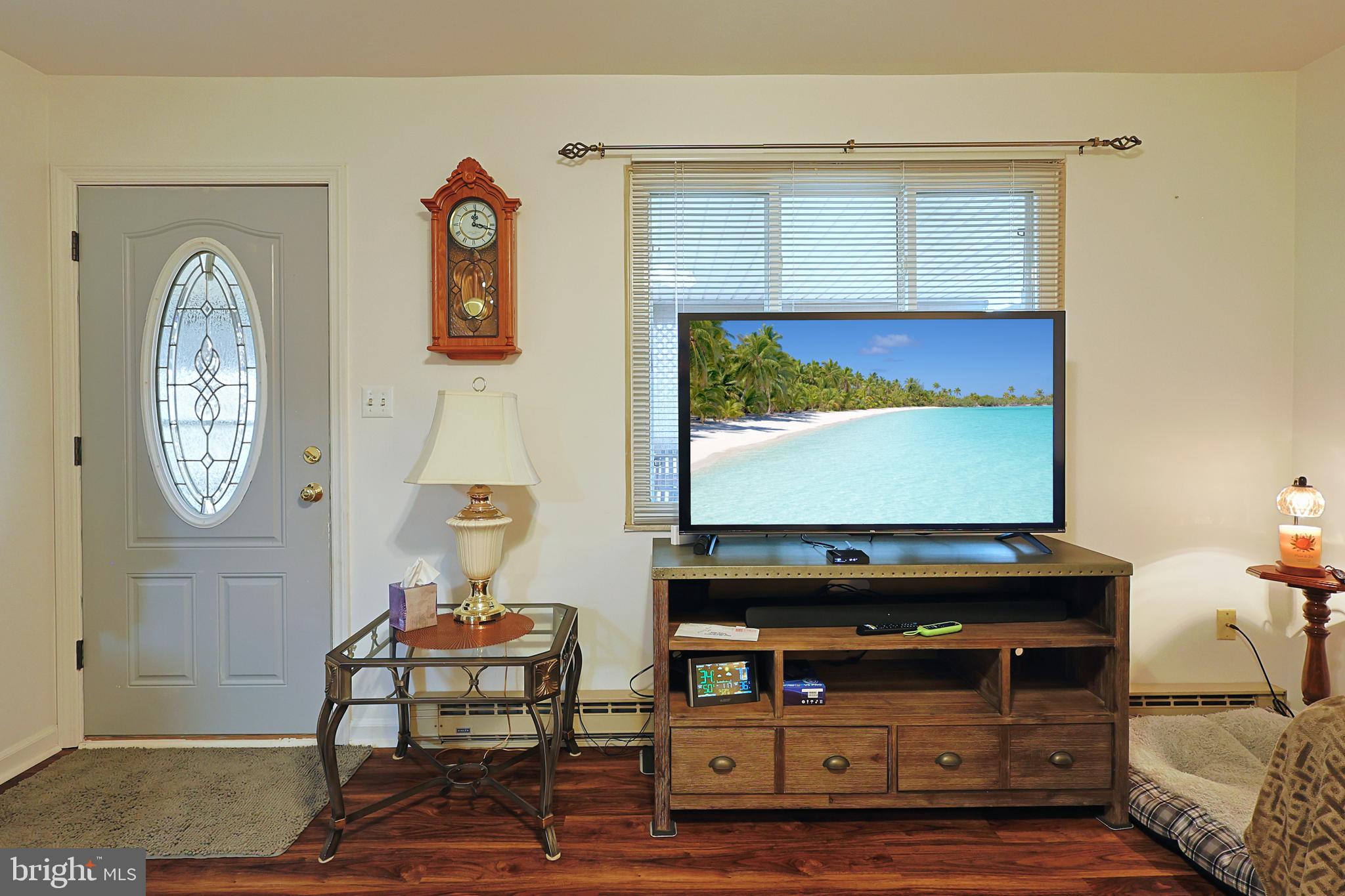 AMCELLE ACRES - Residential