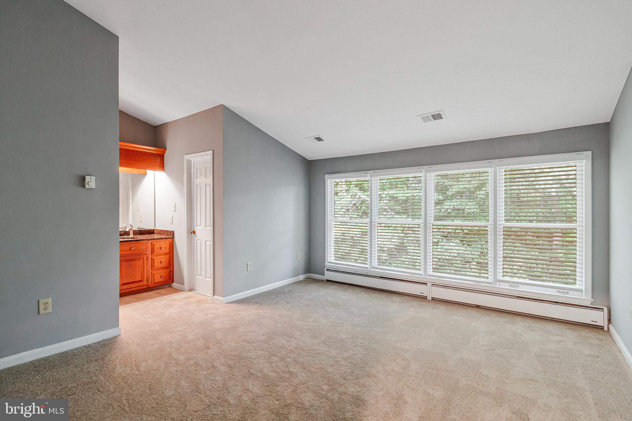 SIGNAL HILL CARRS - Residential Lease