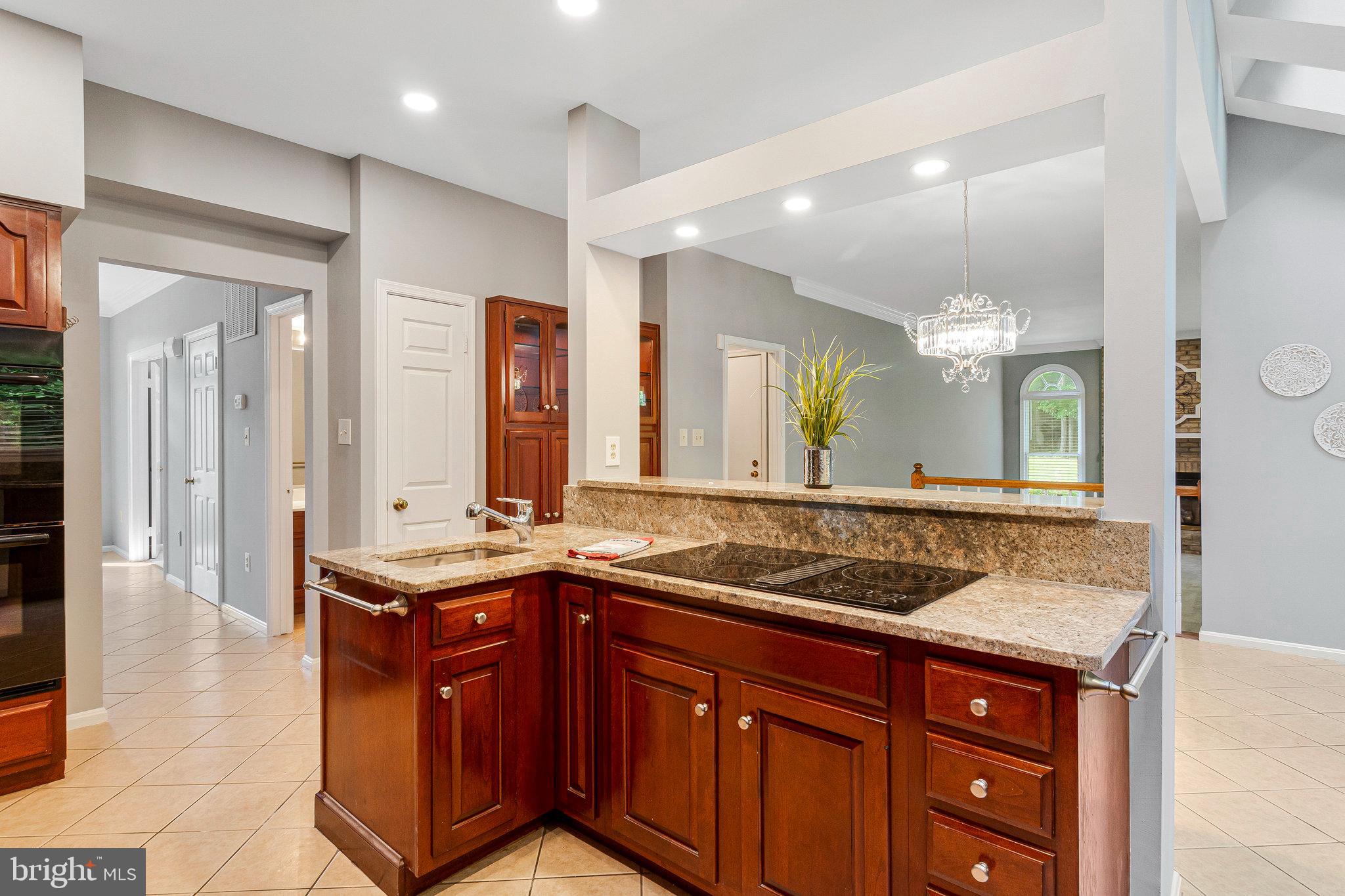 SIGNAL HILL CARRS - Residential Lease