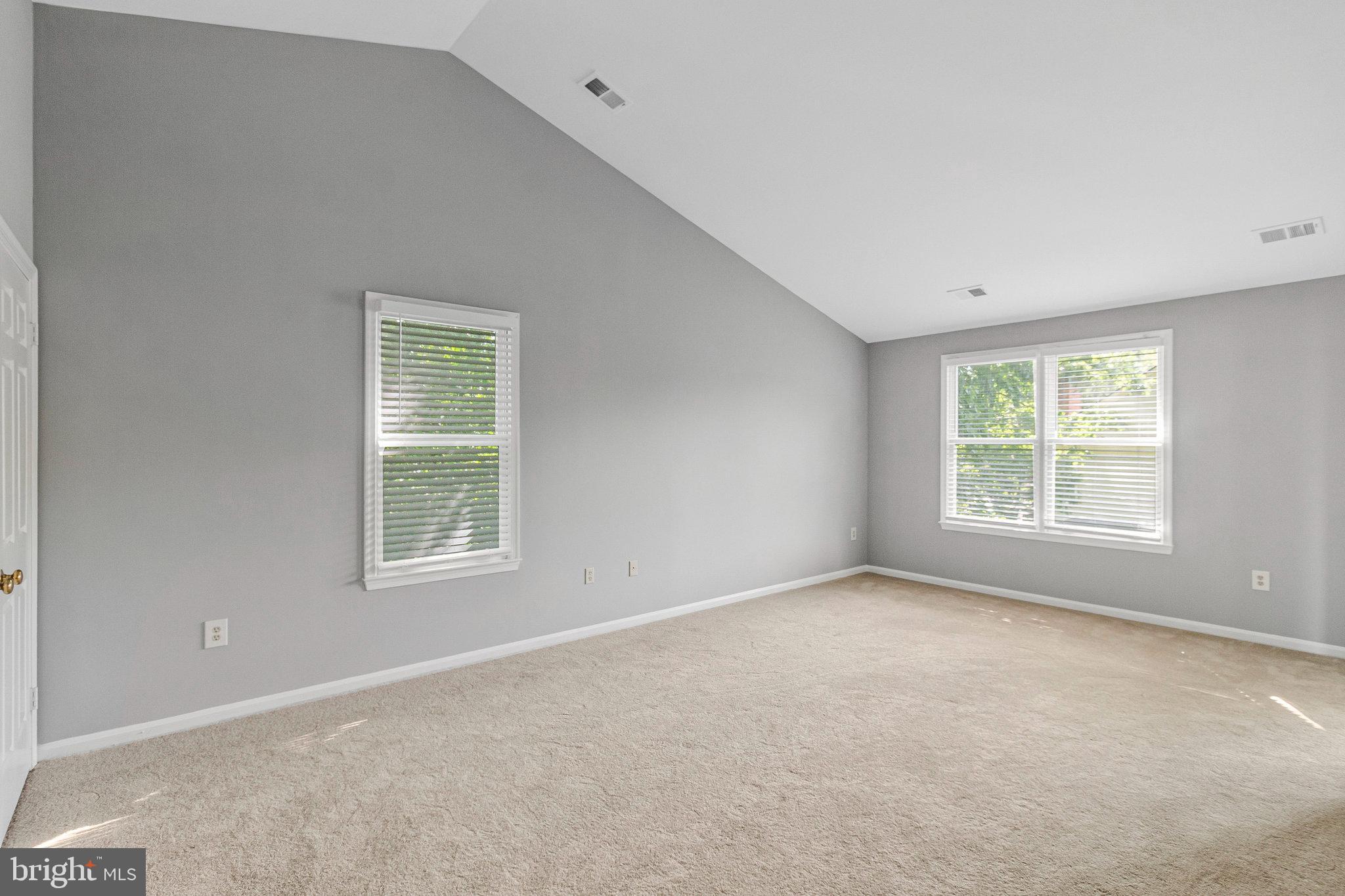 SIGNAL HILL CARRS - Residential Lease