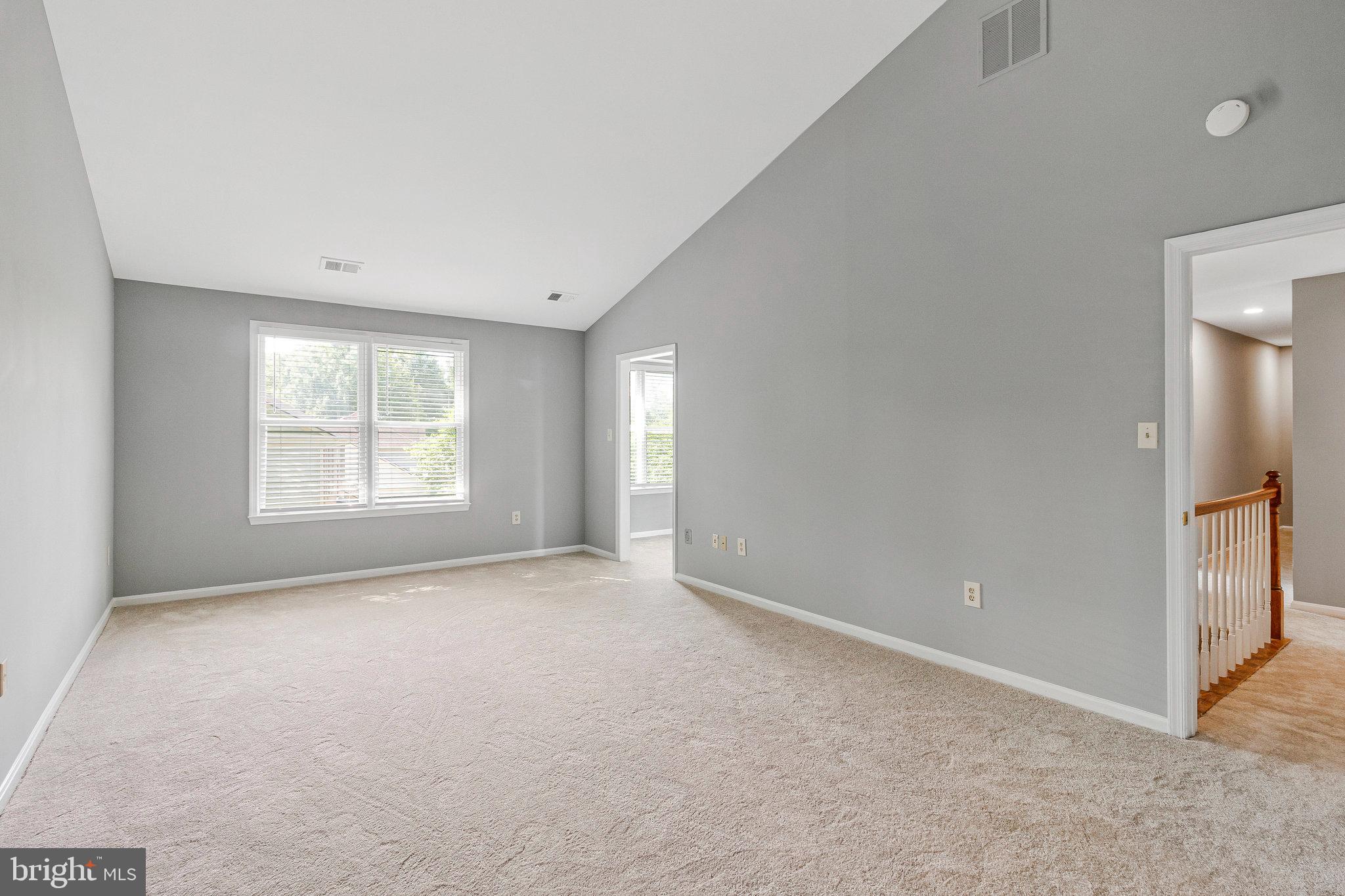 SIGNAL HILL CARRS - Residential Lease