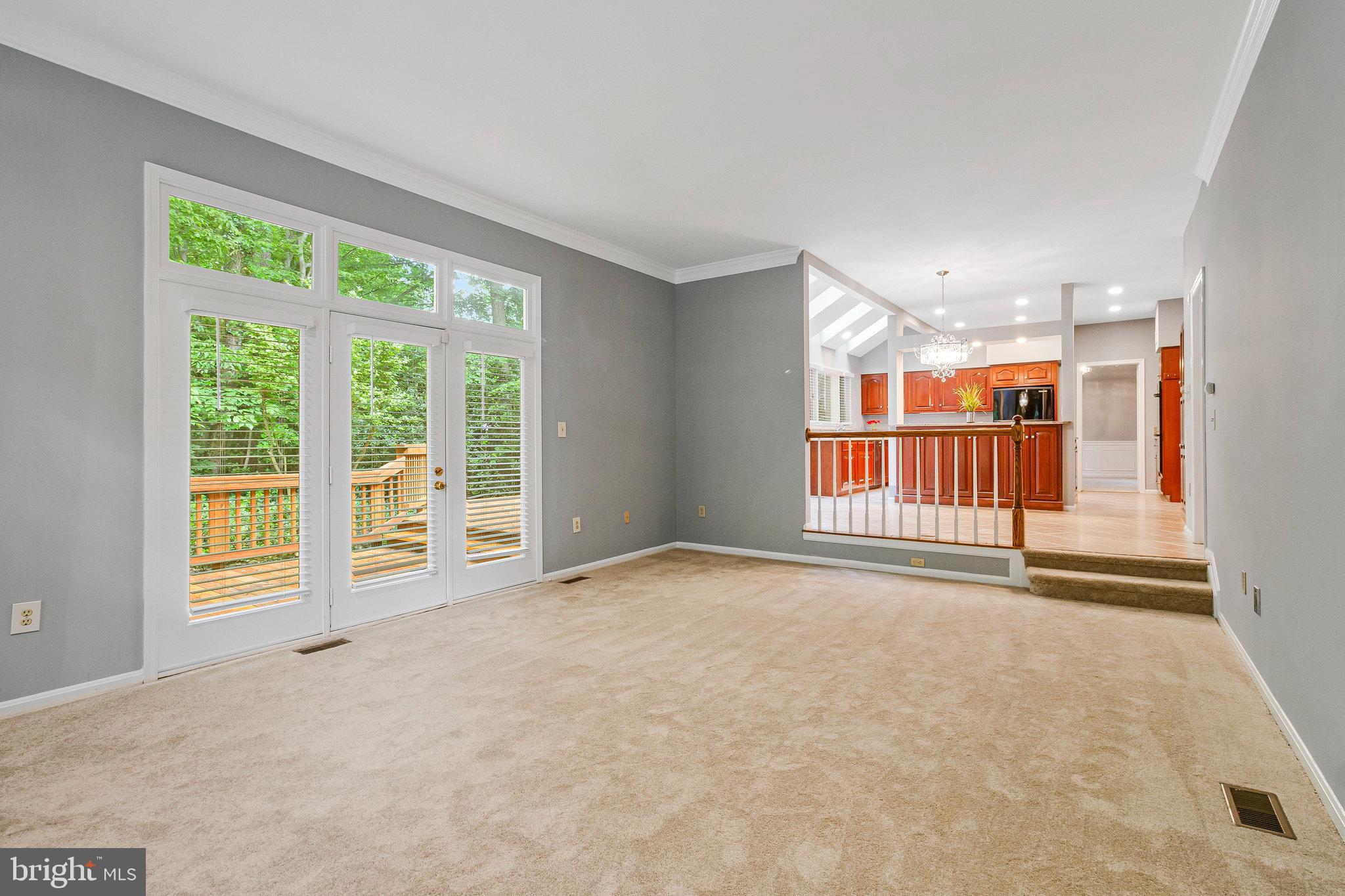 SIGNAL HILL CARRS - Residential Lease