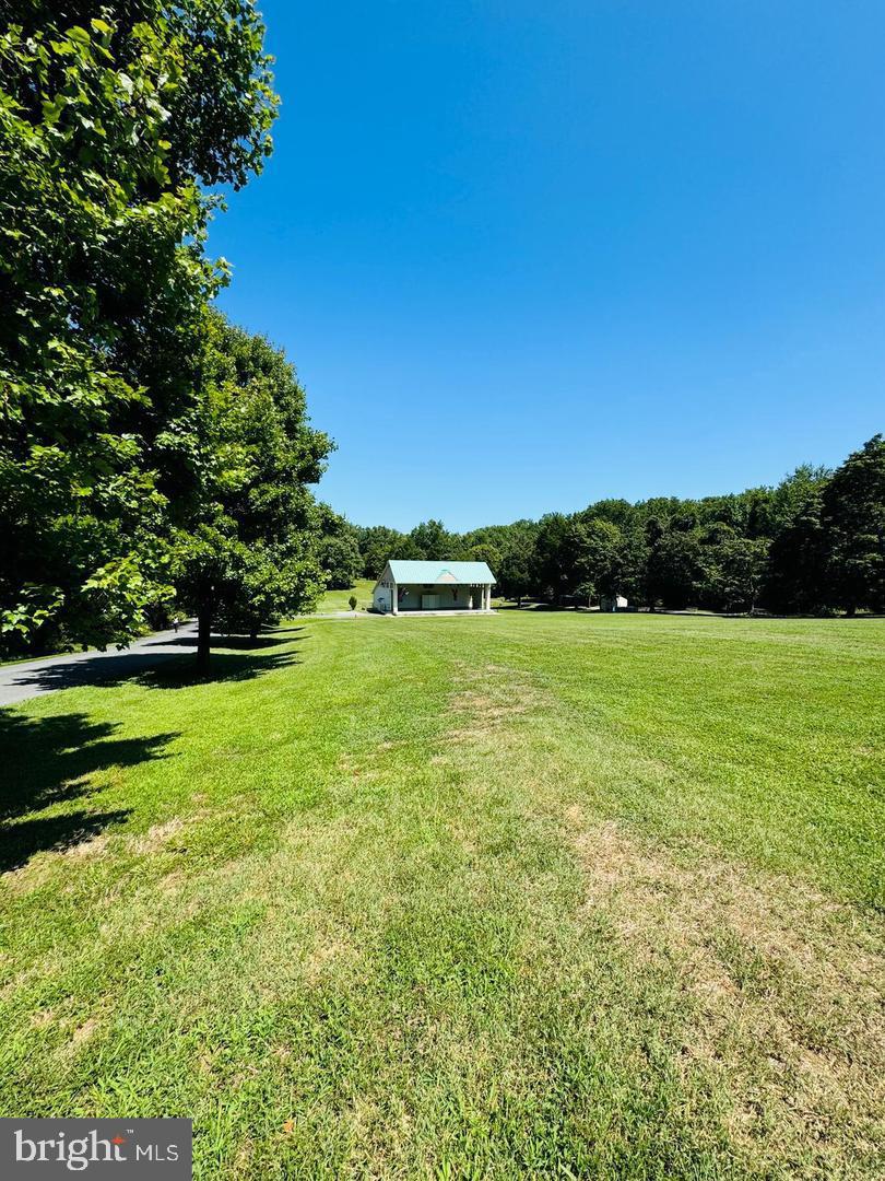 BEECHWOOD HILL - Residential Lease
