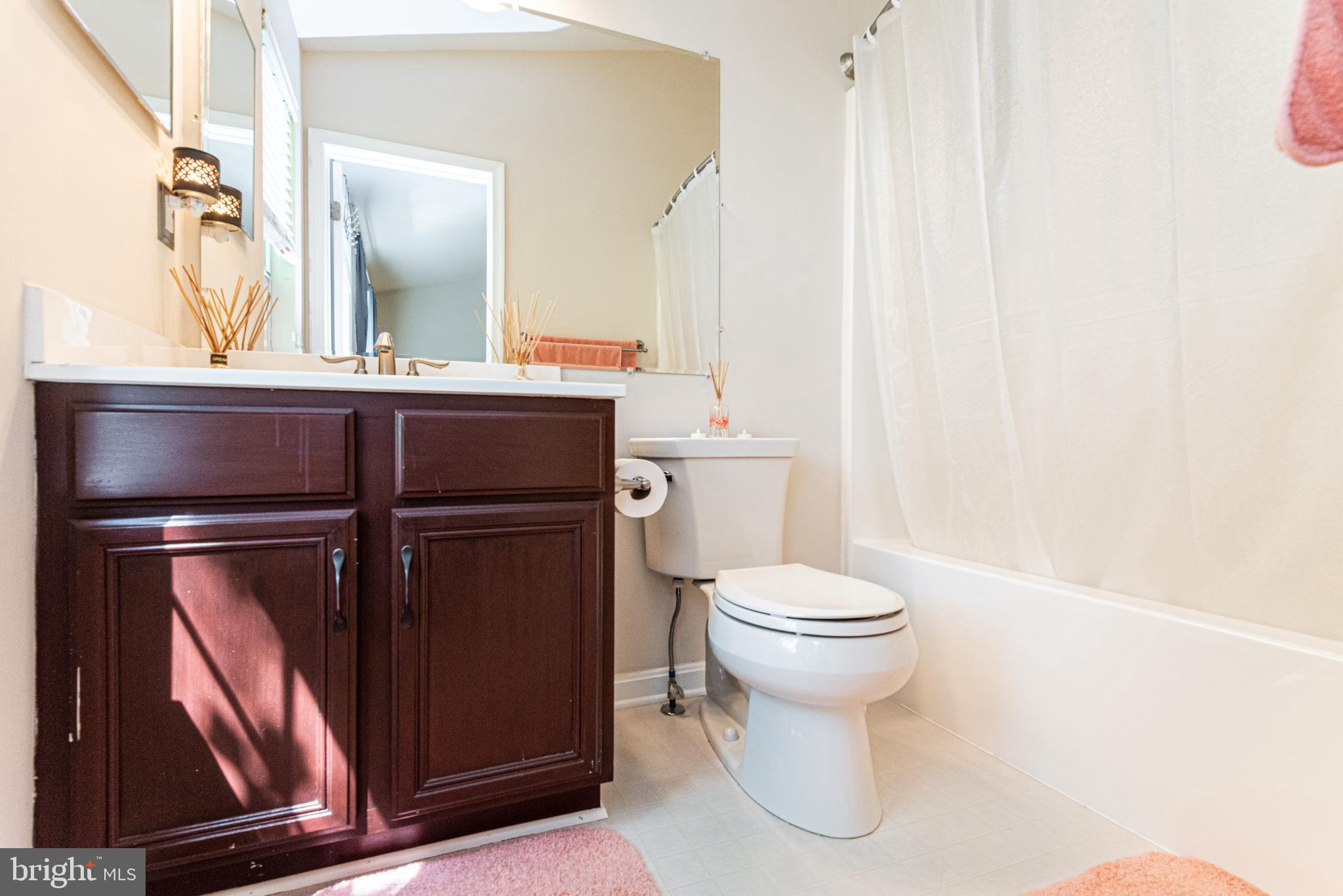 BEECHWOOD HILL - Residential Lease