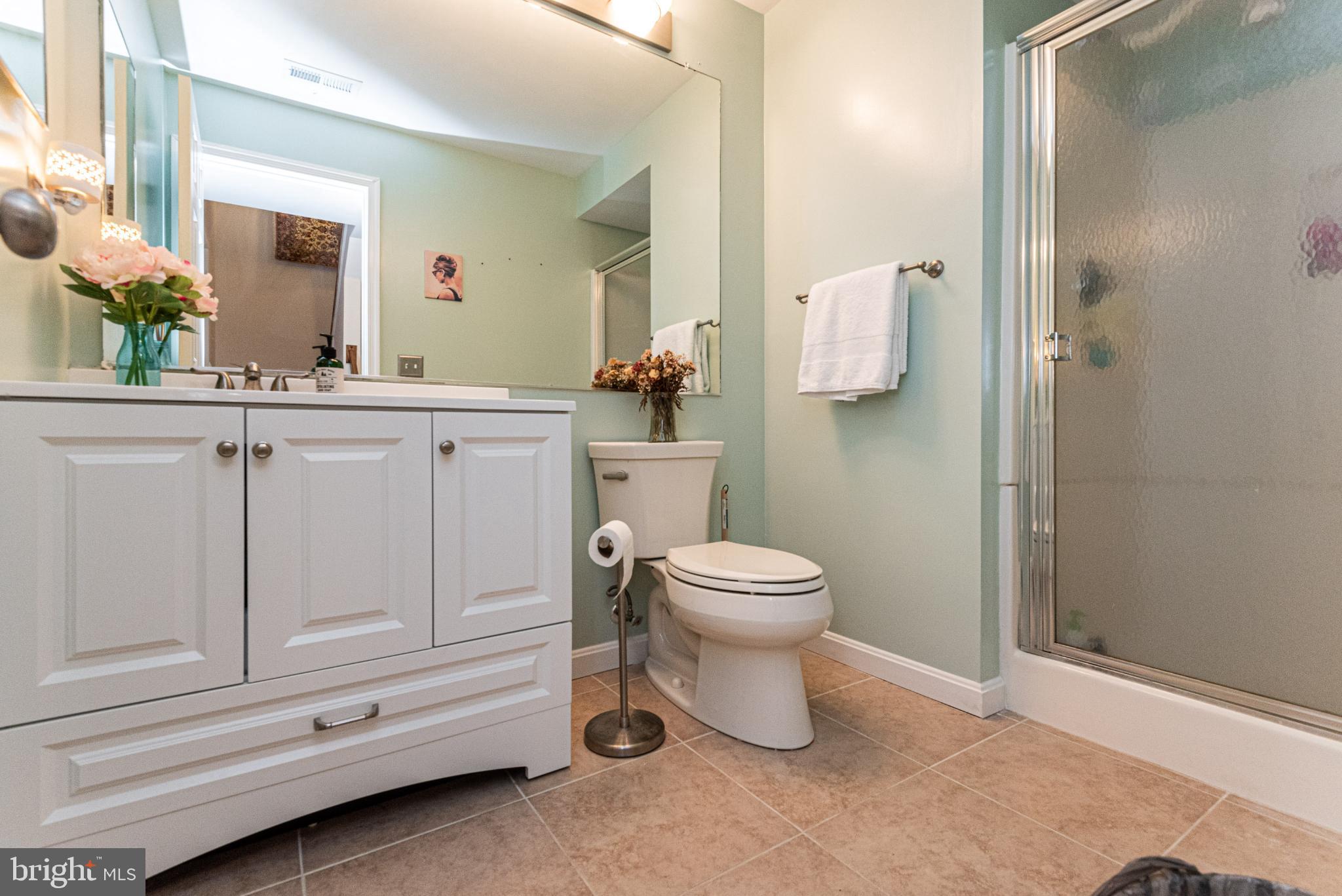 BEECHWOOD HILL - Residential Lease