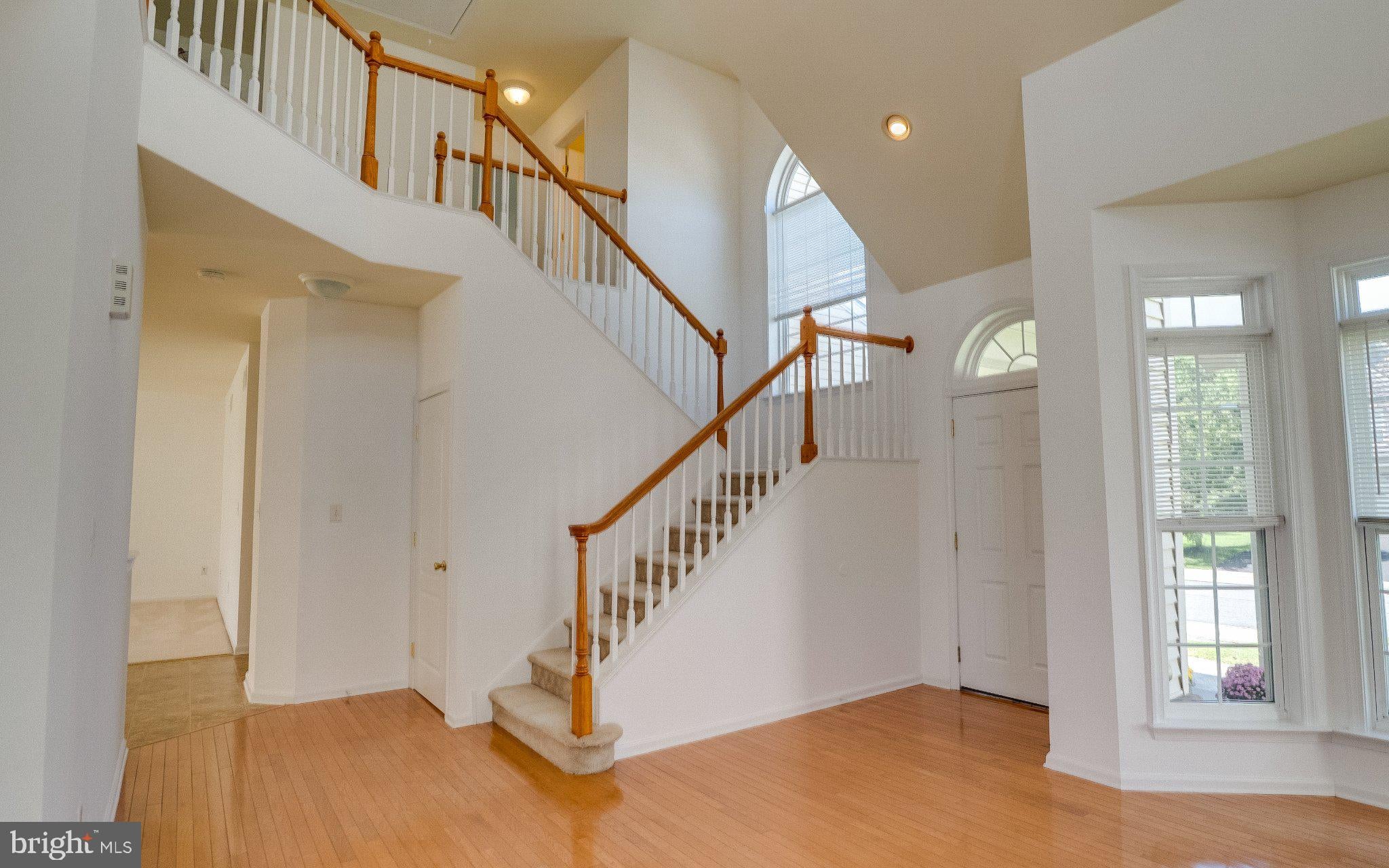219 TOPAZ CIRCLE