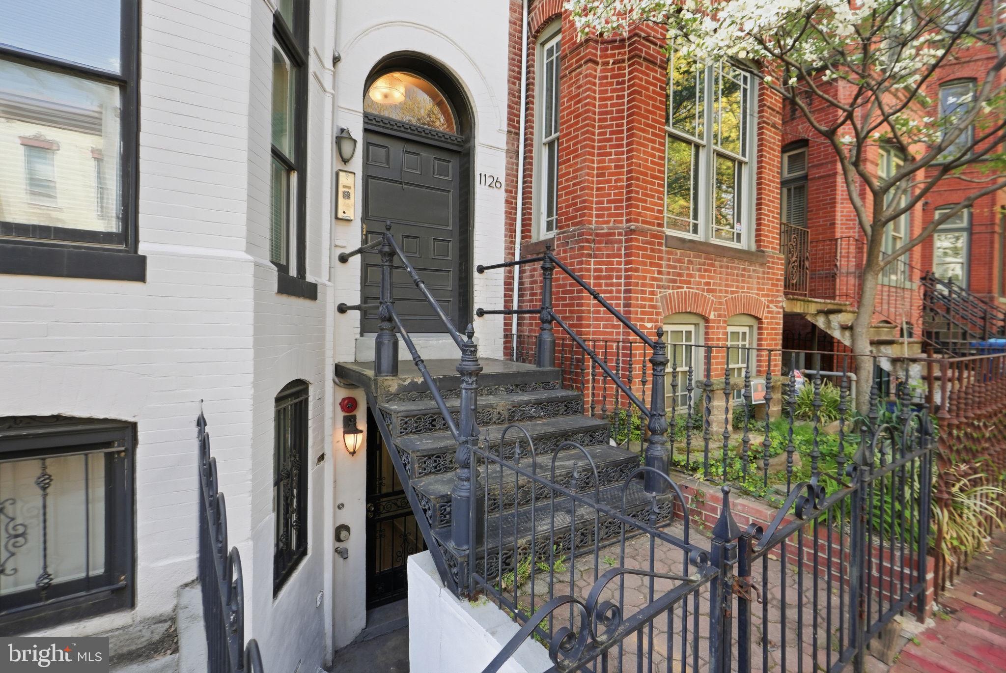 1126 5TH STREET NW 1