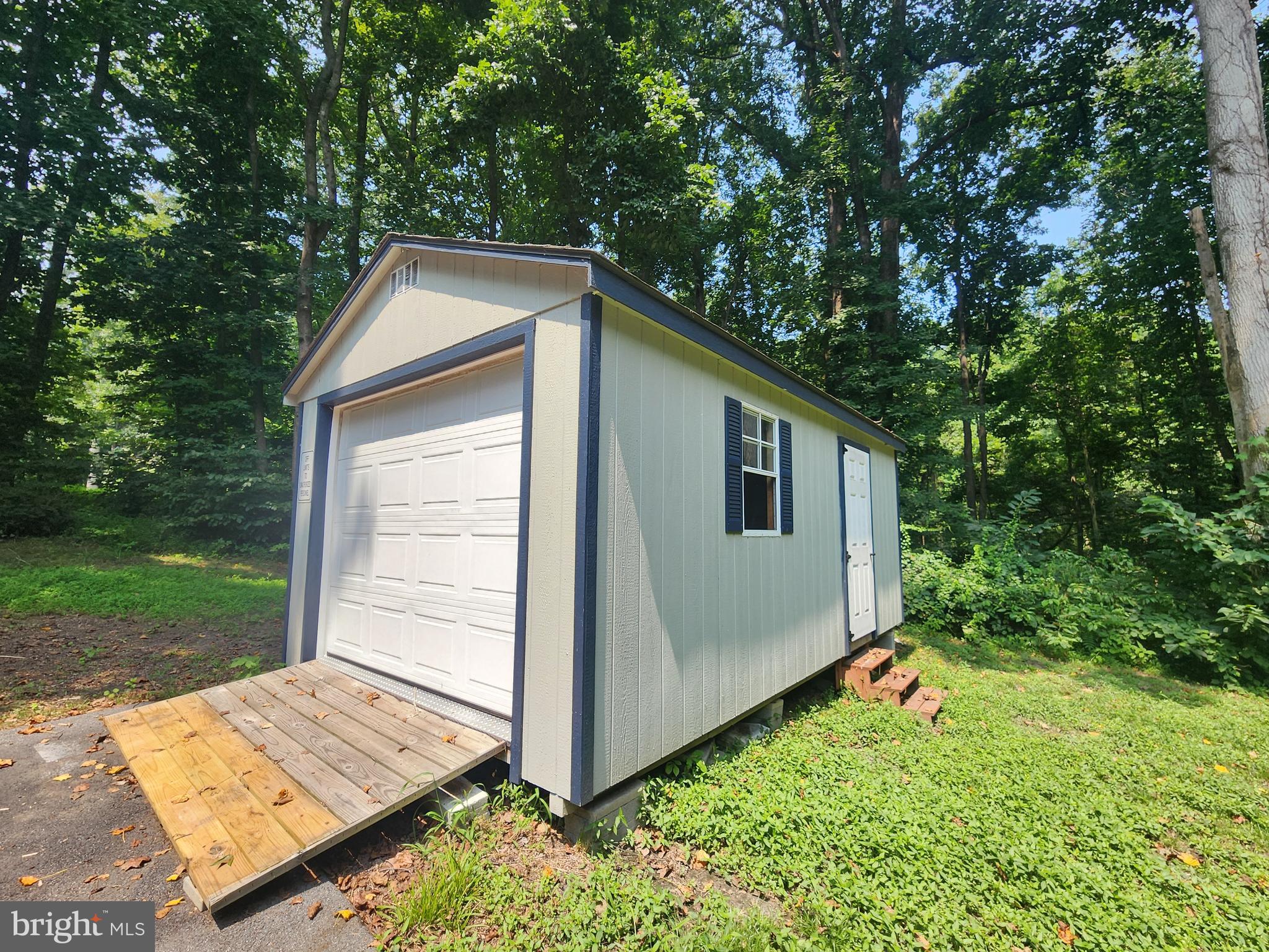 PEACH BLOSSOM FARM - Residential