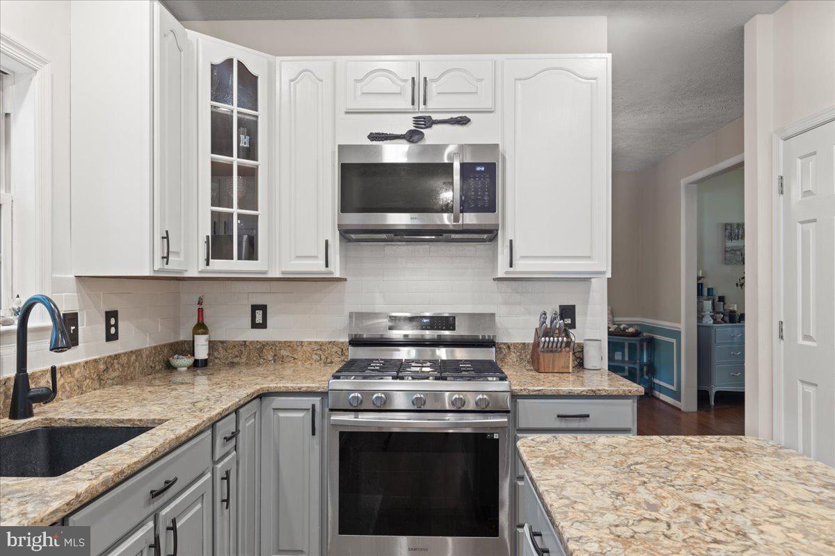 PEACH BLOSSOM FARM - Residential