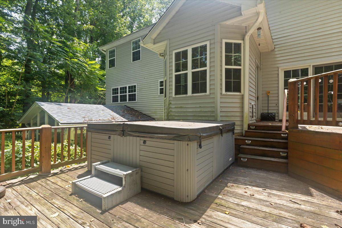 PEACH BLOSSOM FARM - Residential