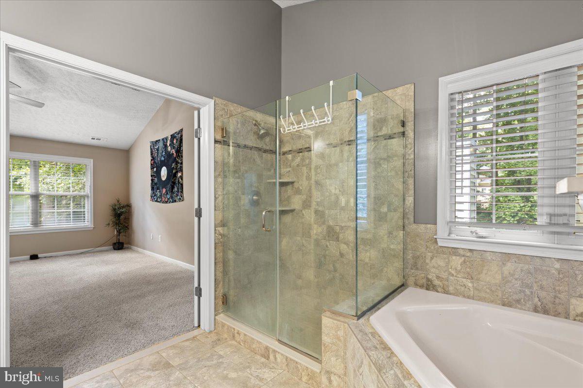 PEACH BLOSSOM FARM - Residential