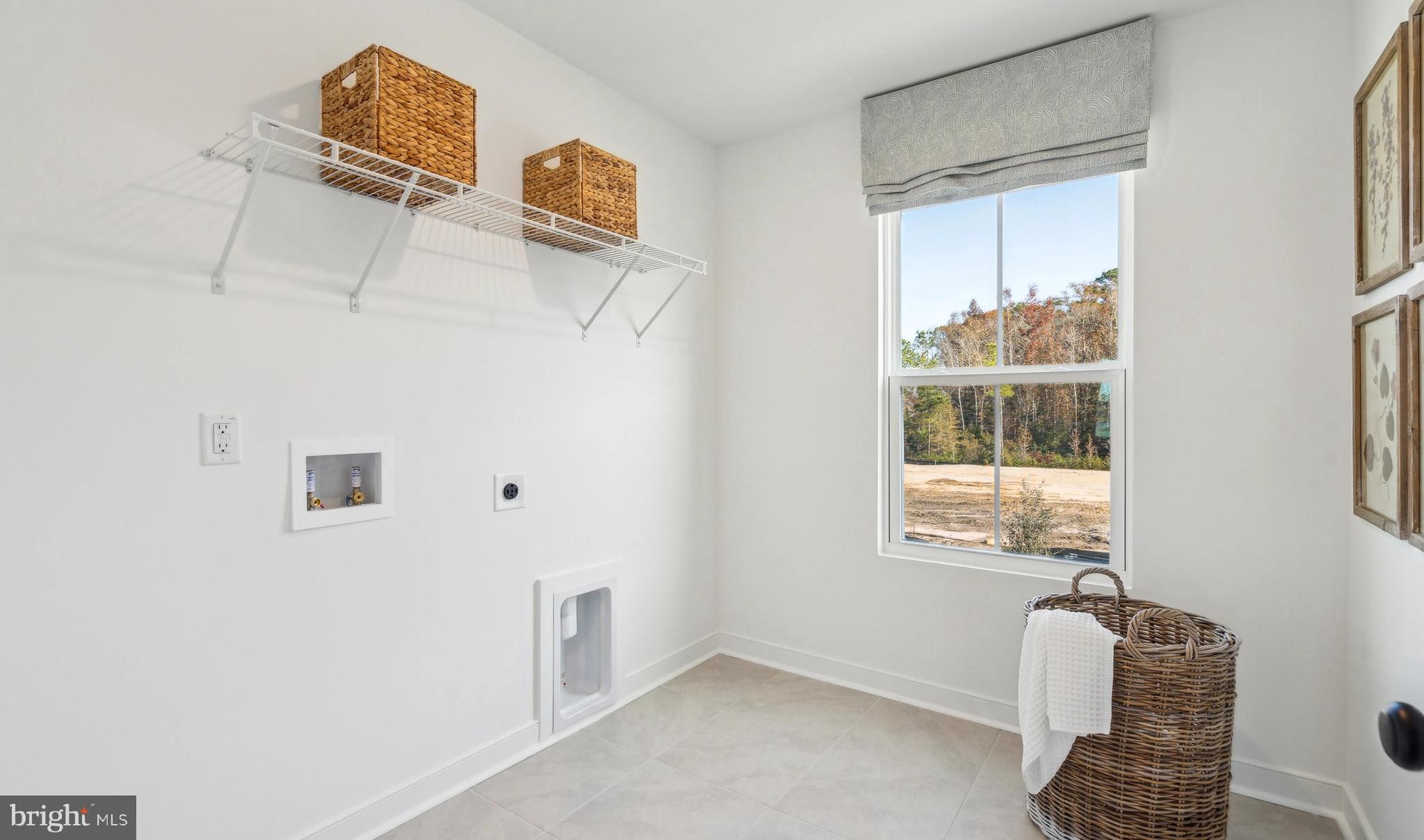 HUNTWELL WEST - Residential