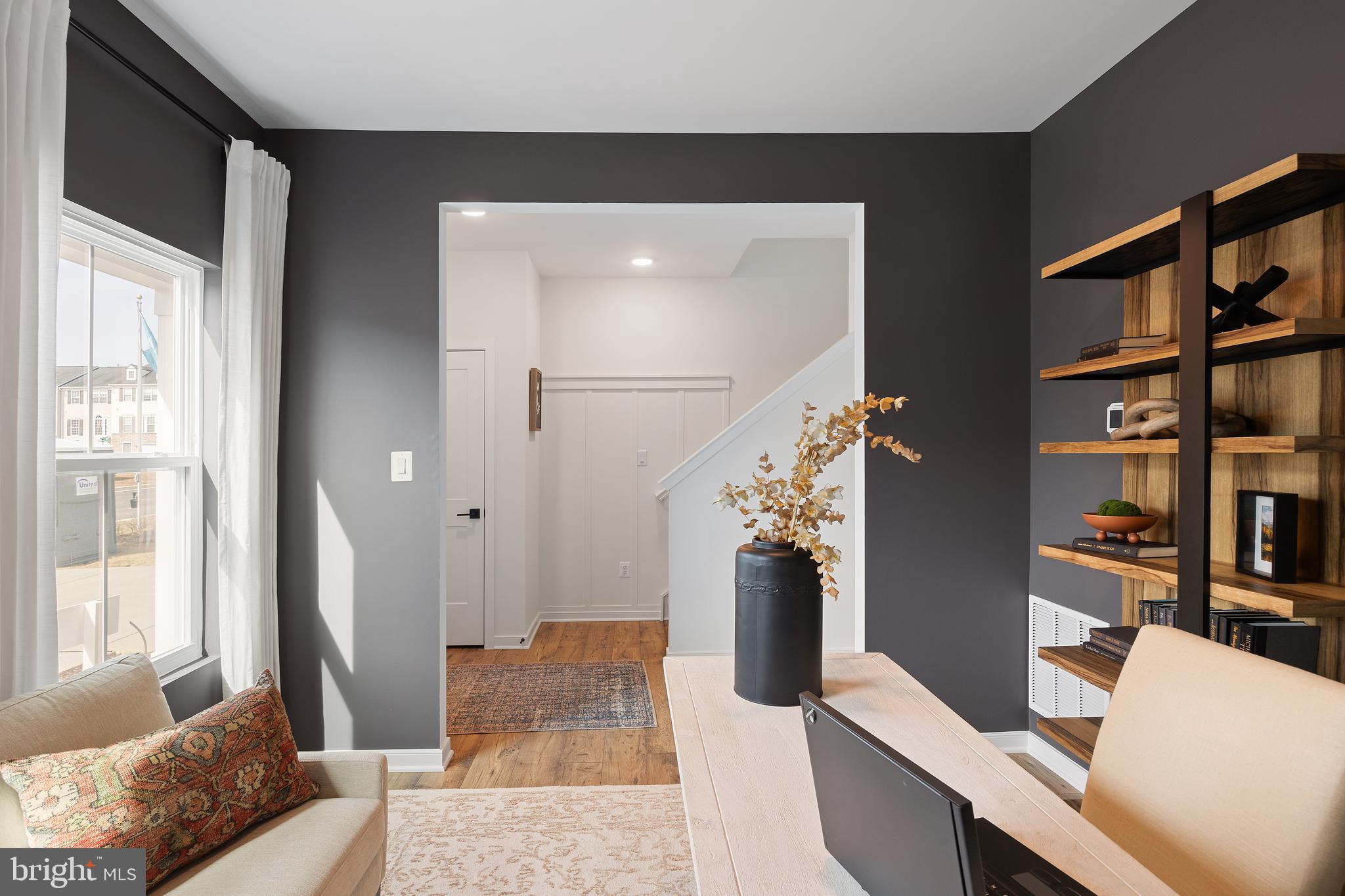 HUNTWELL WEST - Residential