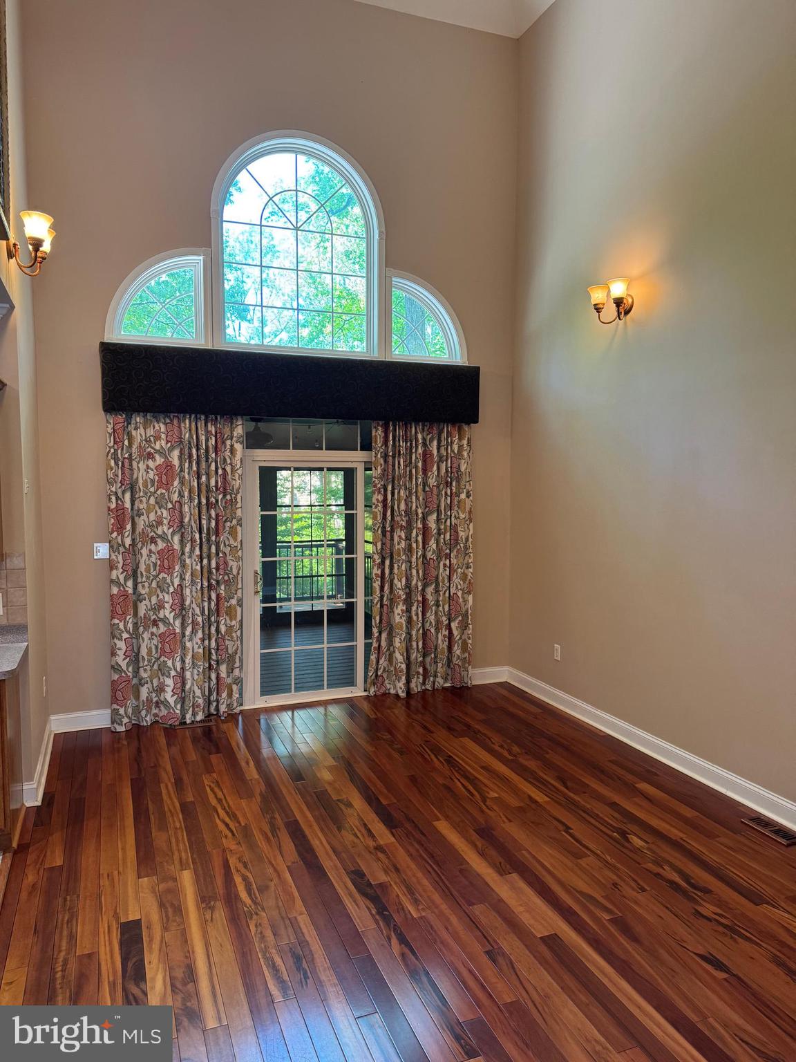 CHESAPEAKE CLUB - Residential
