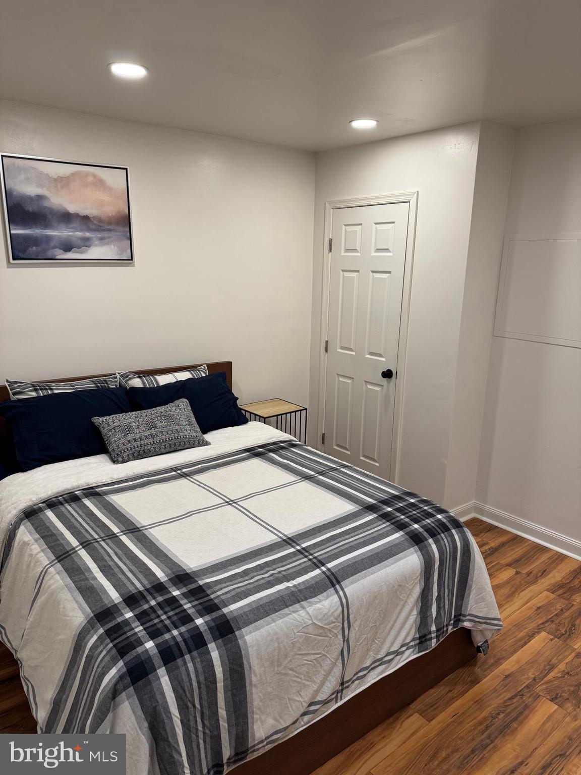 CHESAPEAKE CLUB - Residential