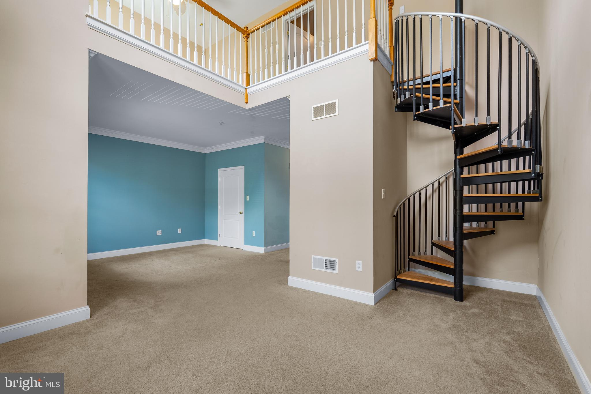 CHESAPEAKE CLUB - Residential