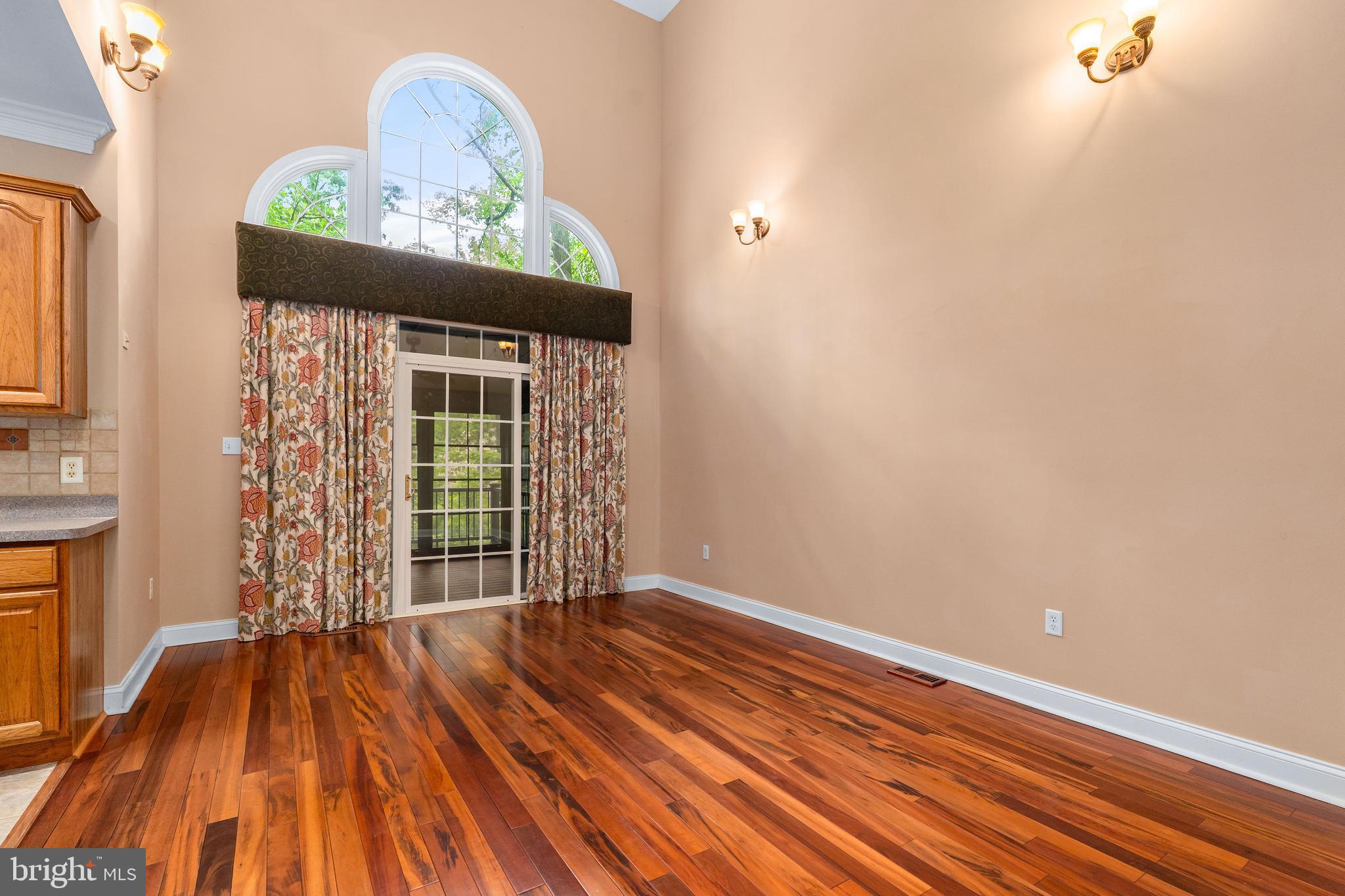 CHESAPEAKE CLUB - Residential