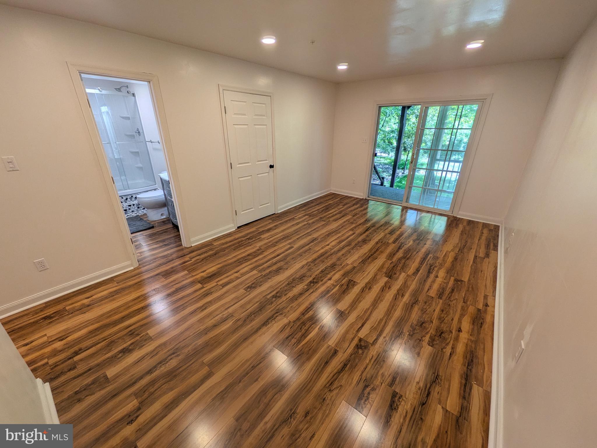 CHESAPEAKE CLUB - Residential