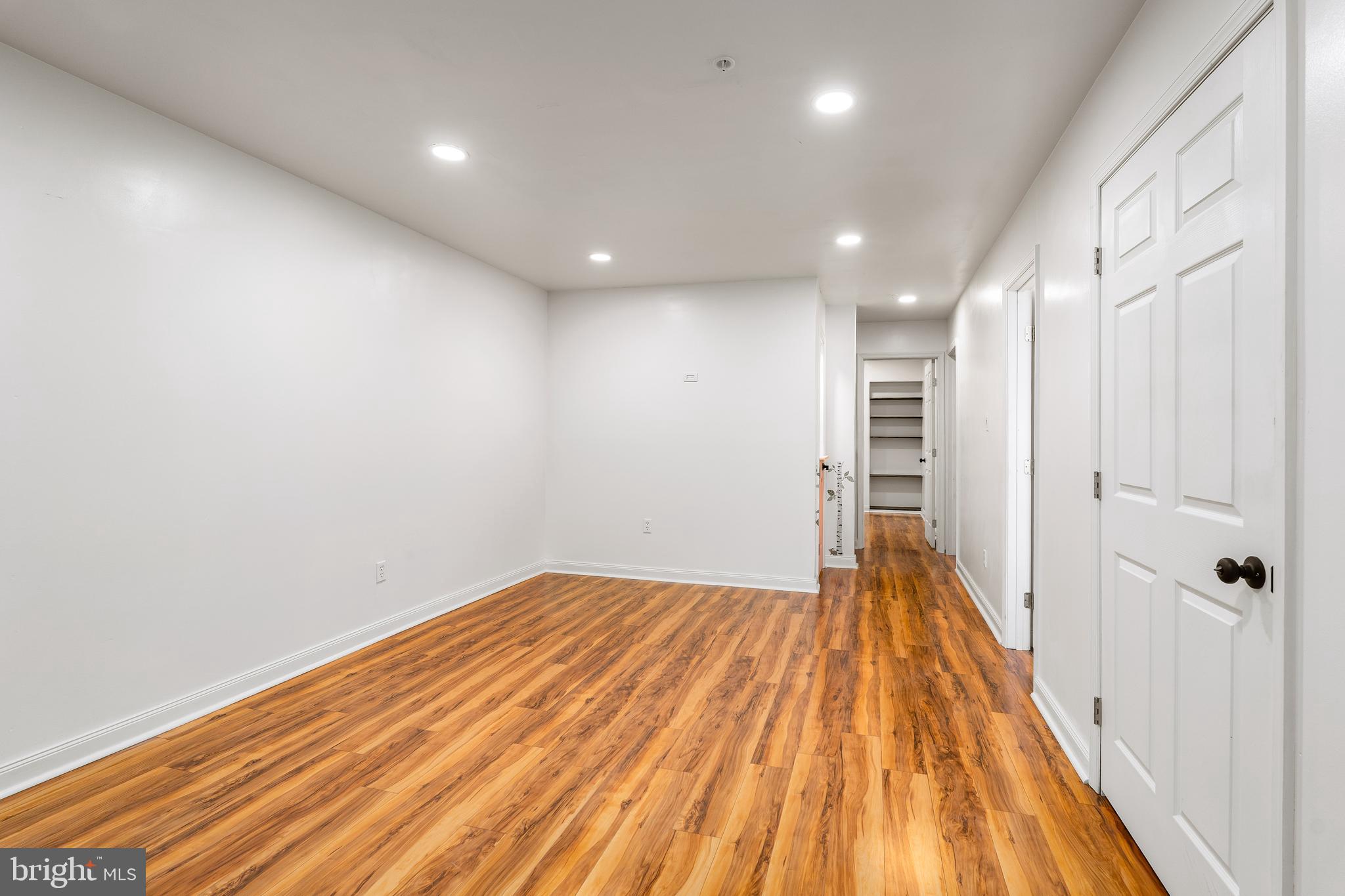 CHESAPEAKE CLUB - Residential