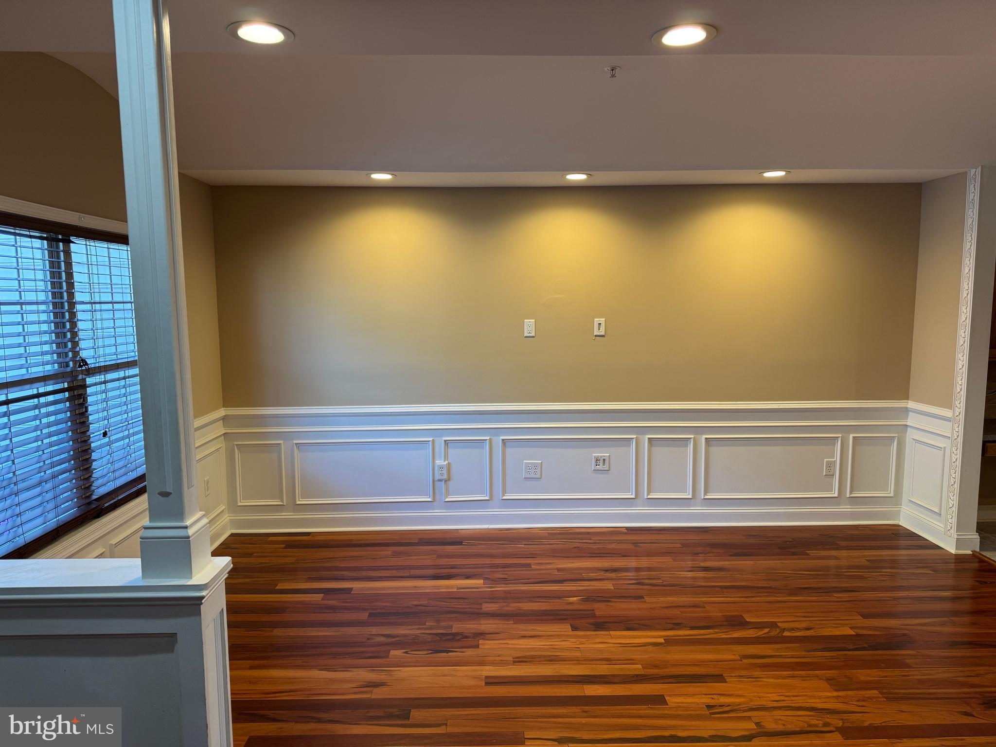 CHESAPEAKE CLUB - Residential
