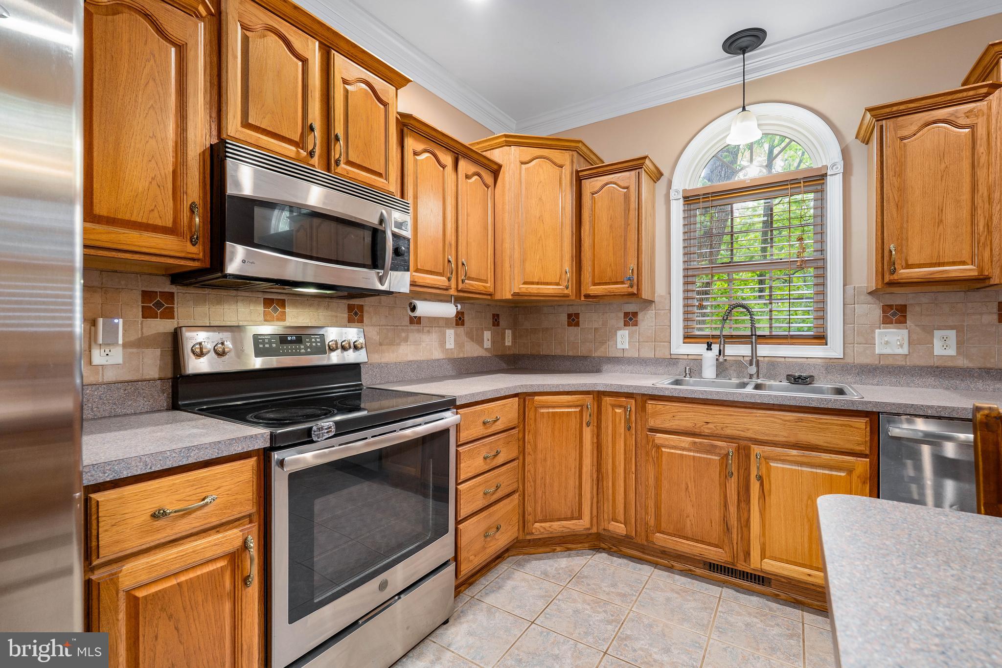 CHESAPEAKE CLUB - Residential