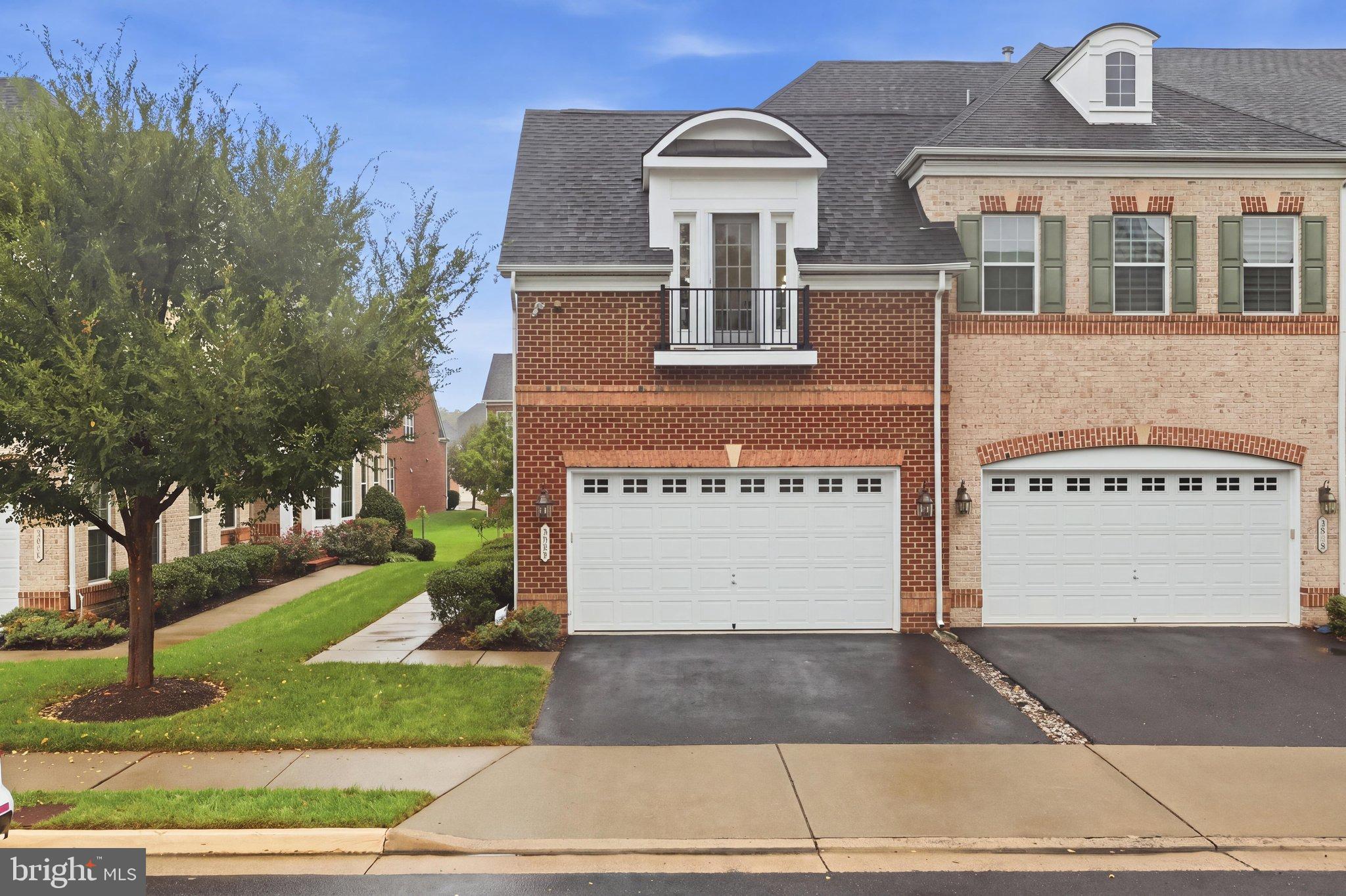 3888 BILLBERRY DRIVE