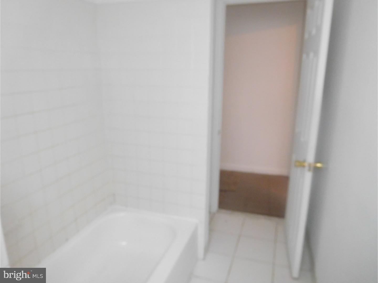 PHILADELPHIA (SOUTHWEST) - Residential