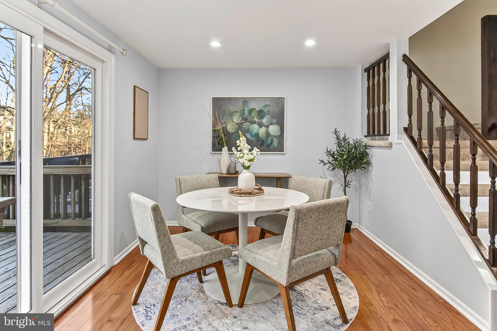 LONDON COMMONS - Residential